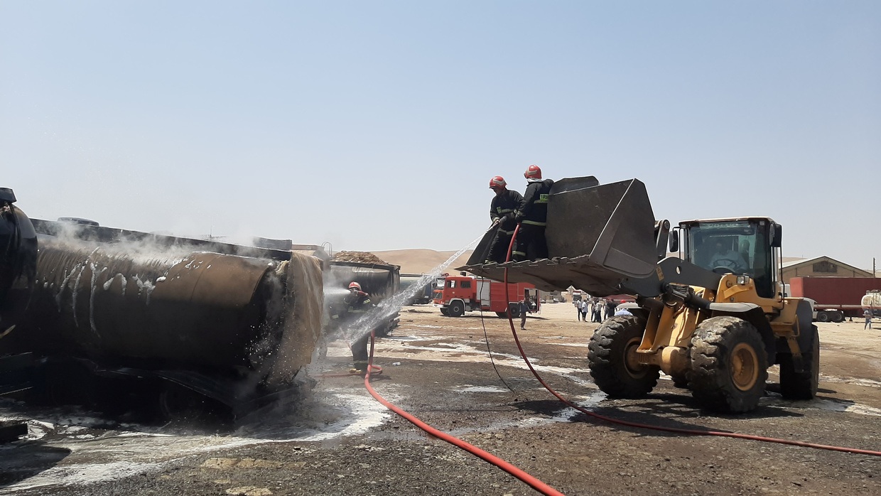 6 xe bồn Iran phát nổ sau hàng loạt vụ tấn công bí ẩn