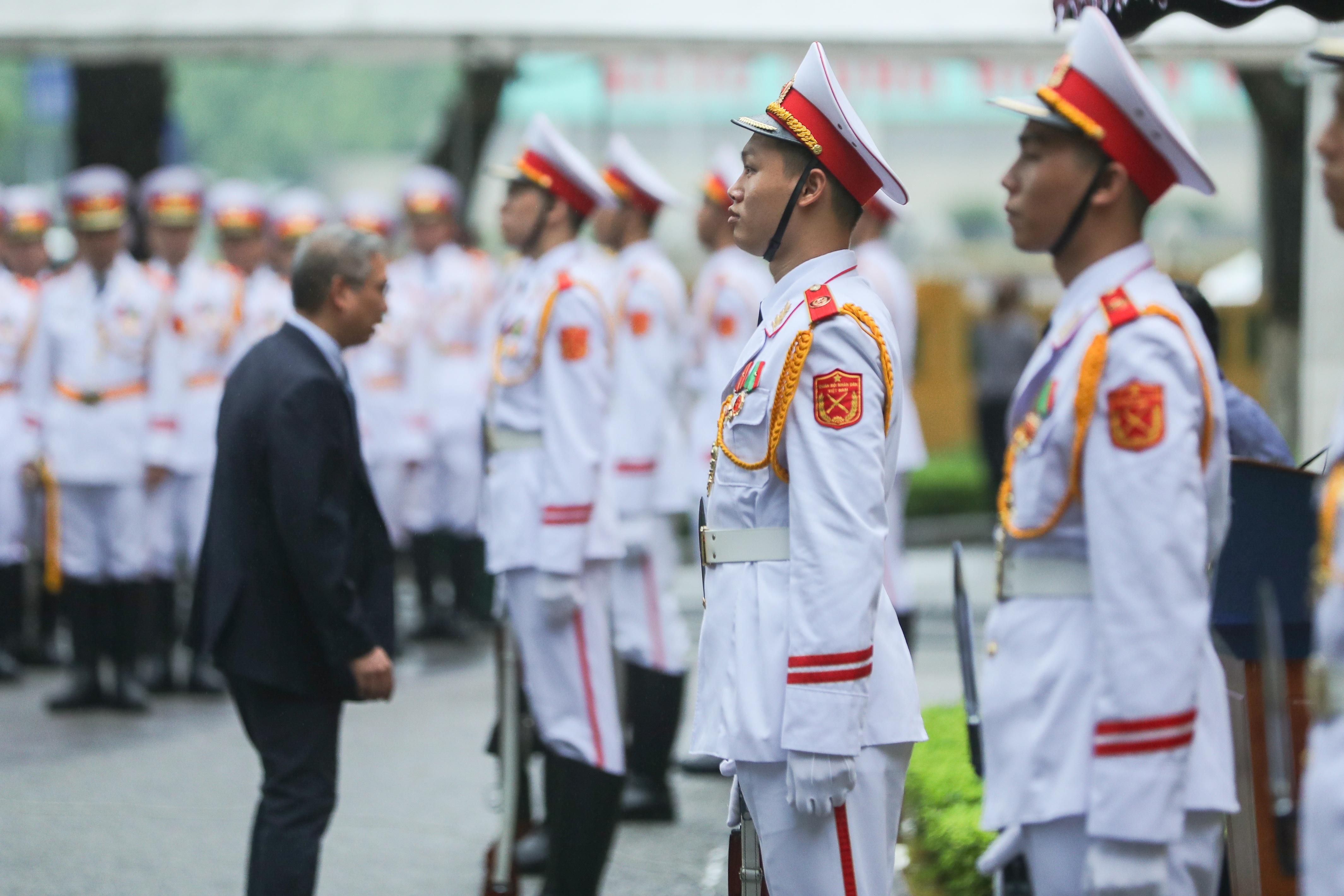 Trang trọng nghi lễ thượng cờ kỷ niệm 53 năm Ngày thành lập ASEAN - 1 Trang trọng nghi lễ thượng cờ kỷ niệm 53 năm Ngày thành lập ASEAN - 1