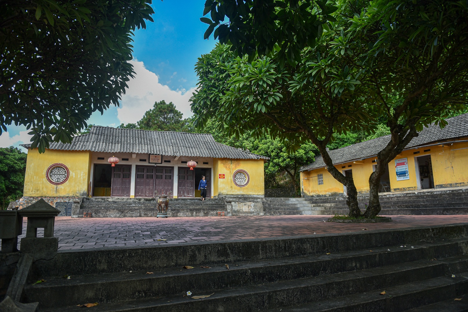 Chùa, quán Ngọc Thanh - nơi Nguyễn Trãi làm bài thơ nổi tiếng muôn đời - 4 Chùa, quán Ngọc Thanh - nơi Nguyễn Trãi làm bài thơ nổi tiếng muôn đời - 4