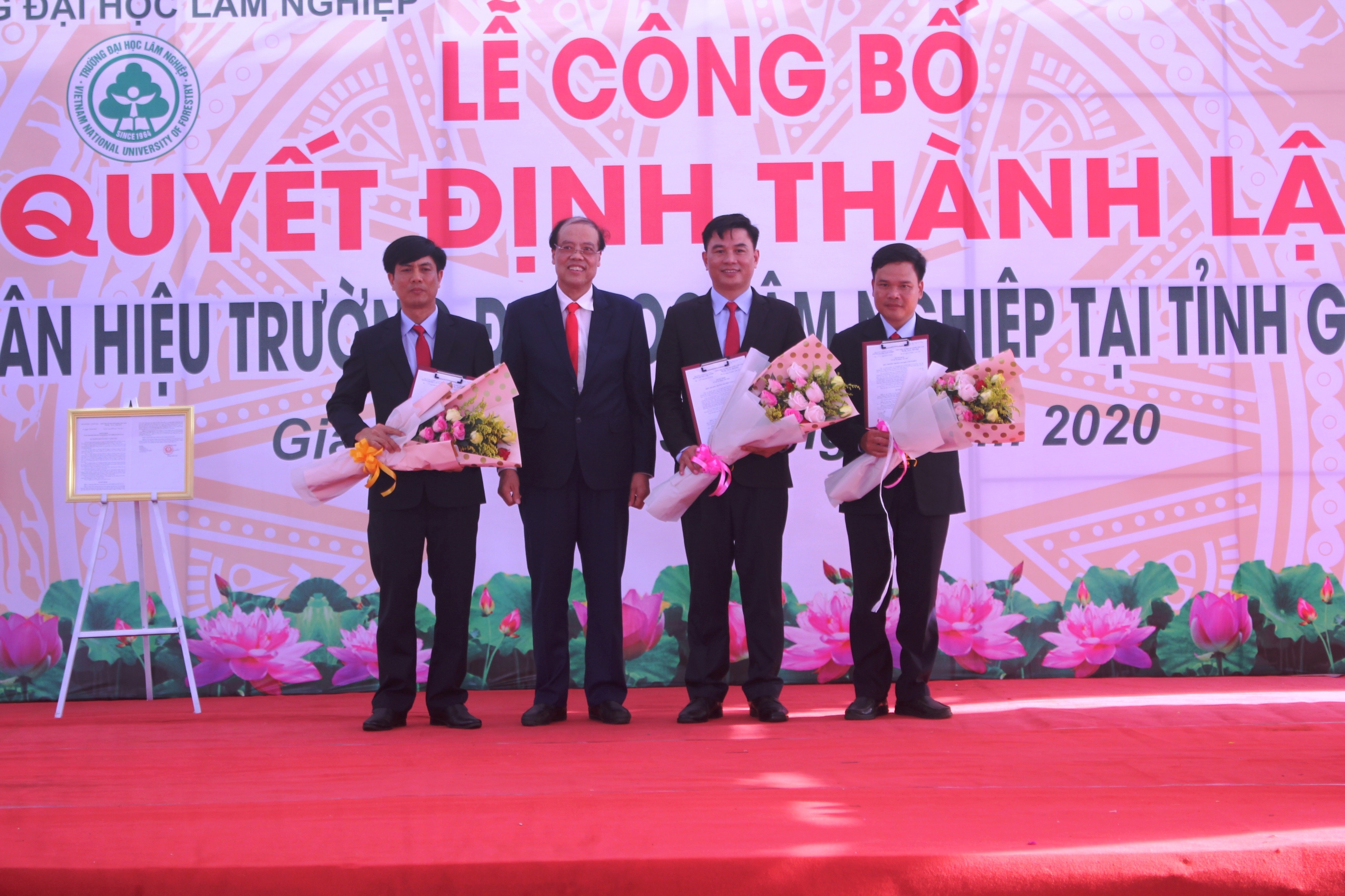 Công bố Quyết định thành lập Phân hiệu Đại học Lâm nghiệp tại tỉnh Gia Lai - 4