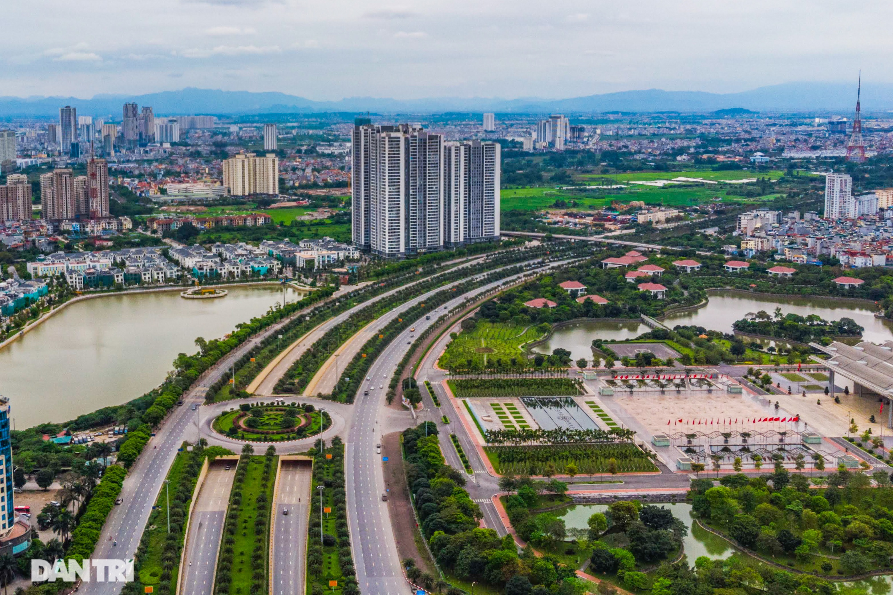 Điểm lại những công trình tiêu biểu mừng 1000 năm Thăng Long - Hà Nội - 11