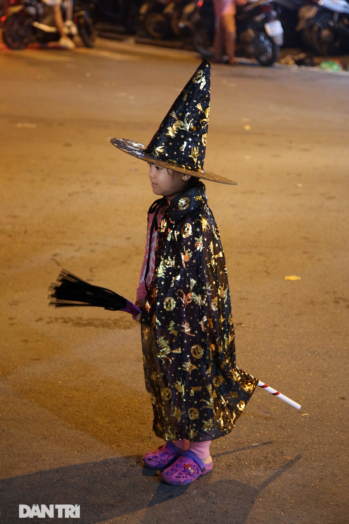 Đêm Halloween tại Hà Nội - 4 Đêm Halloween tại Hà Nội - 4