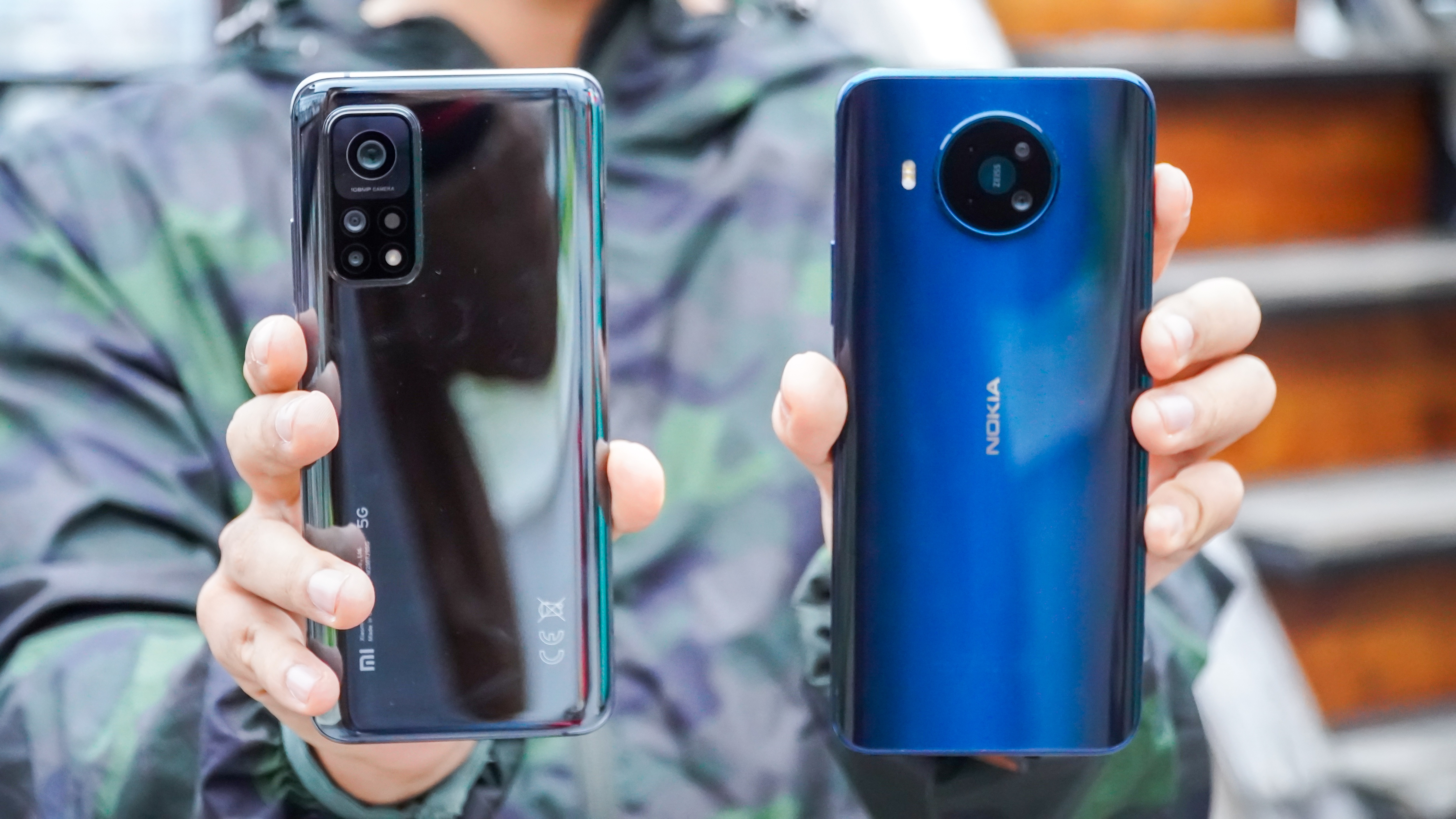 Xiaomi Mi 10T Pro đối đầu Nokia 8.3 13 triệu đồng nên mua