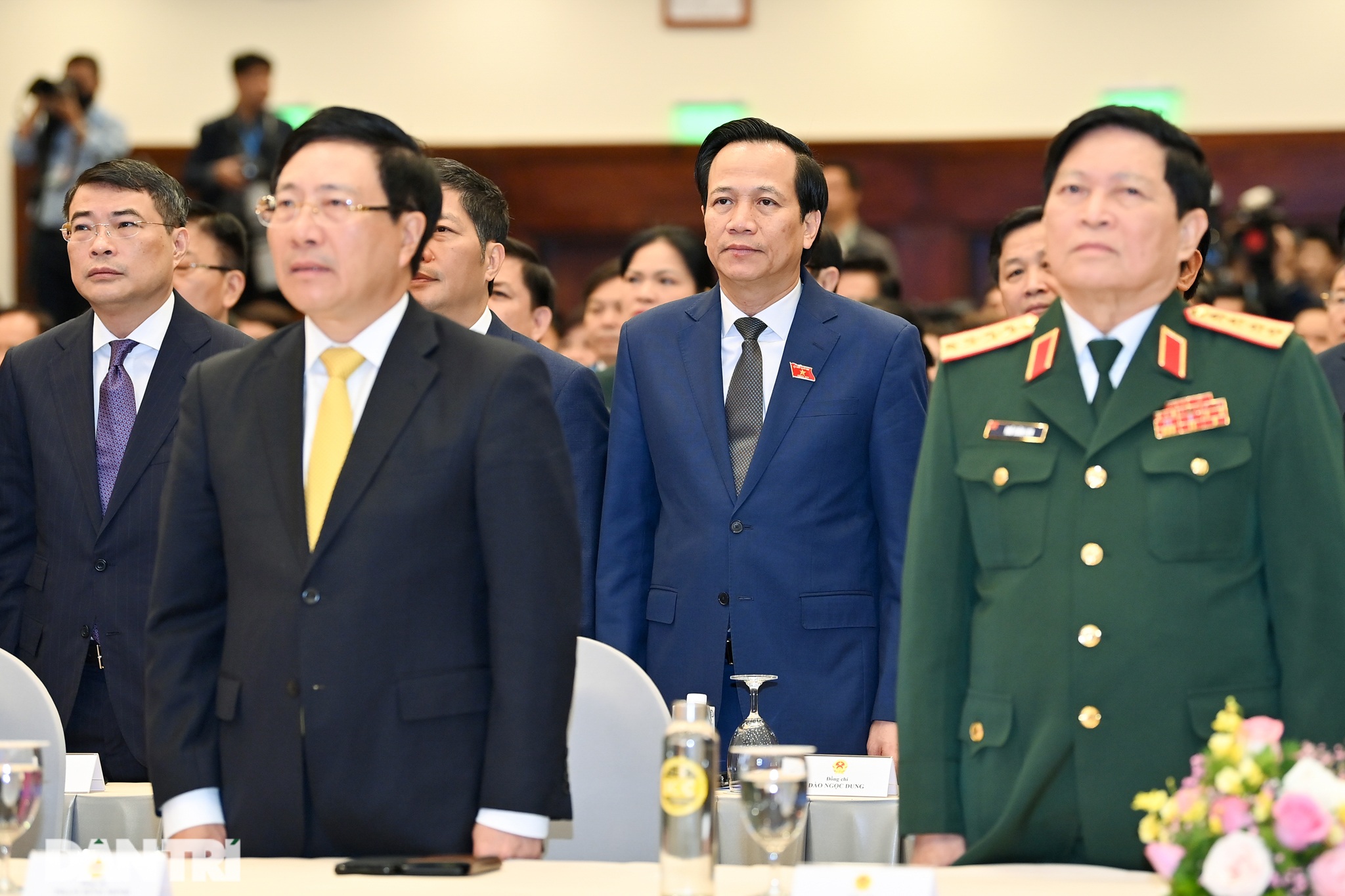 Lãnh đạo Đảng, Nhà nước dự khai mạc Hội nghị cấp cao ASEAN - 9 Lãnh đạo Đảng, Nhà nước dự khai mạc Hội nghị cấp cao ASEAN - 9