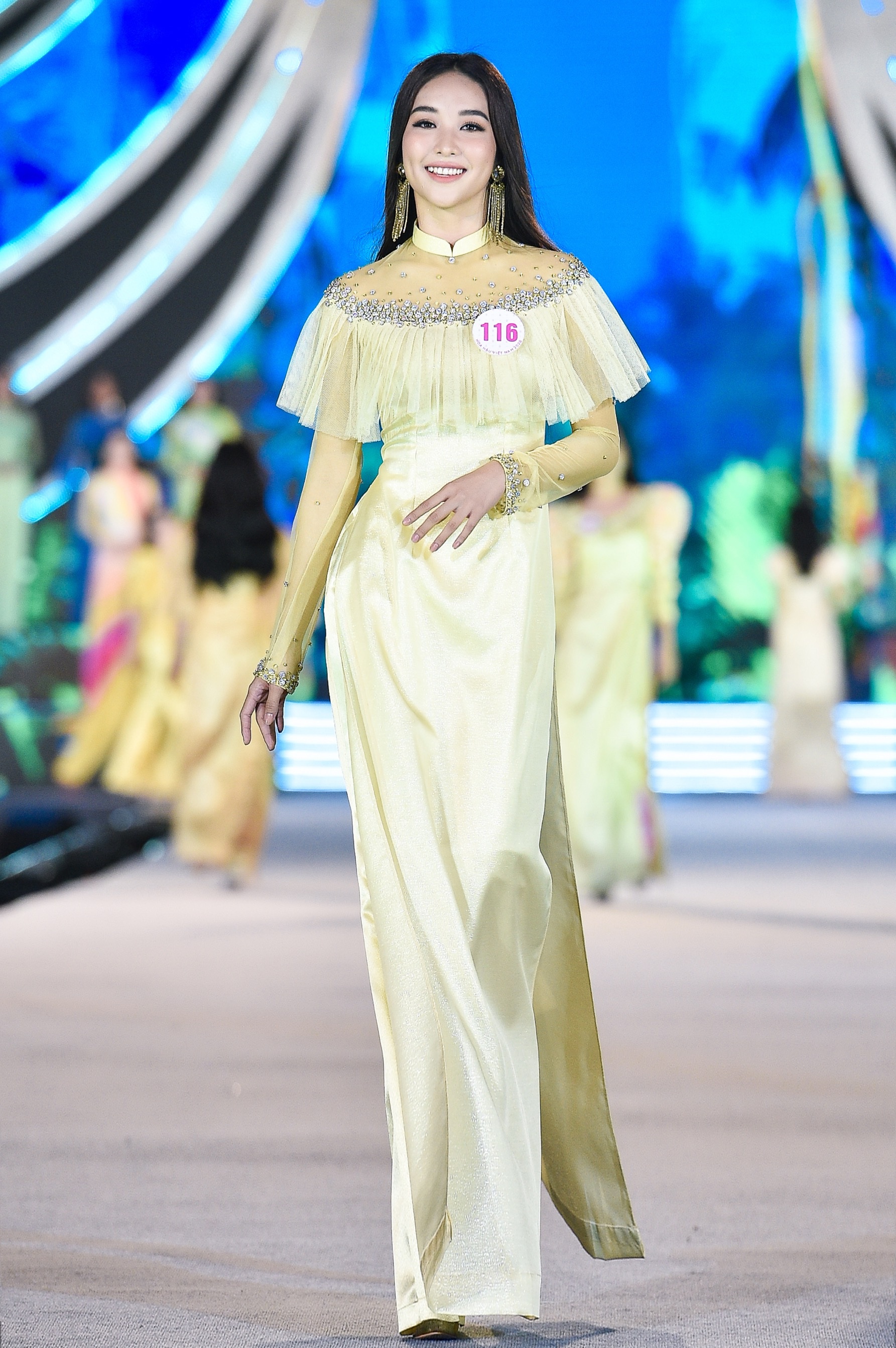 Lộ diện Top 5 Người đẹp Biển Hoa hậu Việt Nam 2020 - 4