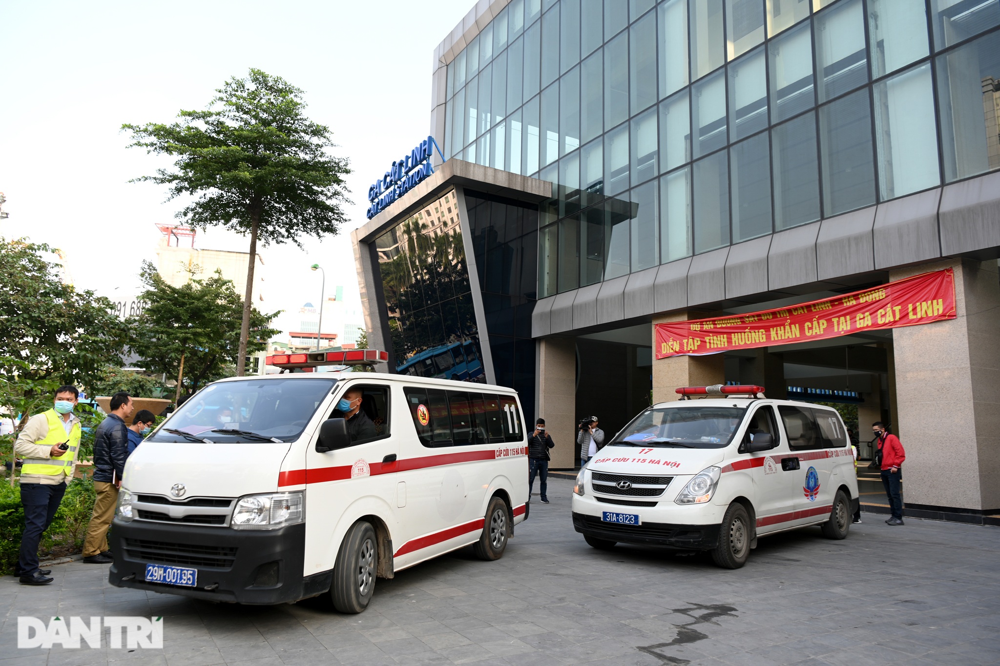 Diễn tập tình huống khẩn cấp trên tuyến đường sắt Cát Linh - Hà Đông - 20 Diễn tập tình huống khẩn cấp trên tuyến đường sắt Cát Linh - Hà Đông - 20