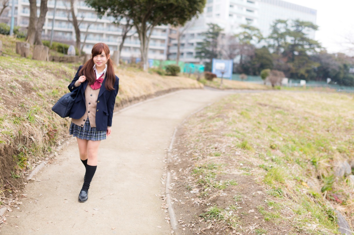 Đồng phục nữ sinh Nhật Bản - Trang phục đi học hay thời trang? - 10