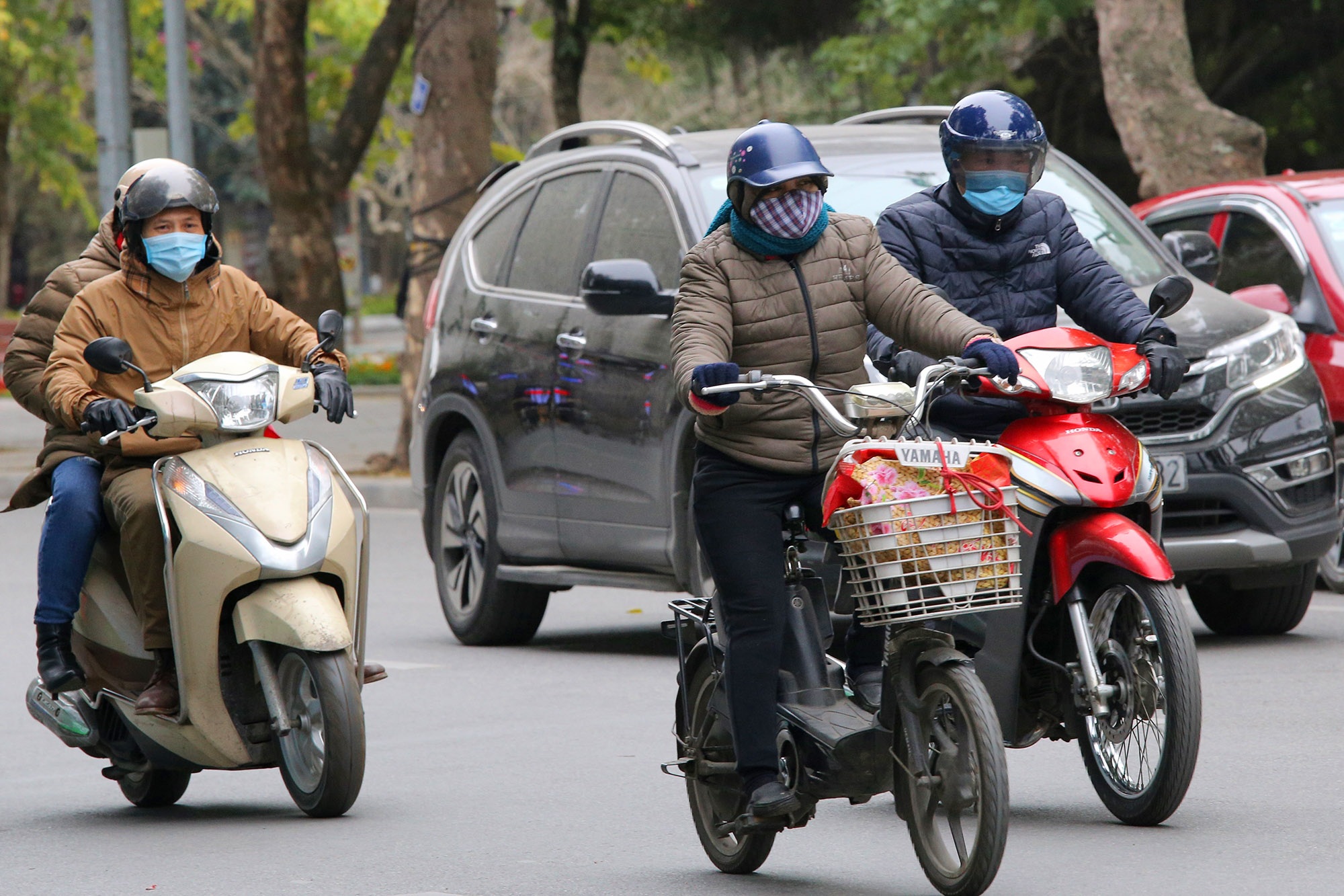 Hà Nội chìm trong giá lạnh đầu năm 2021 - 11