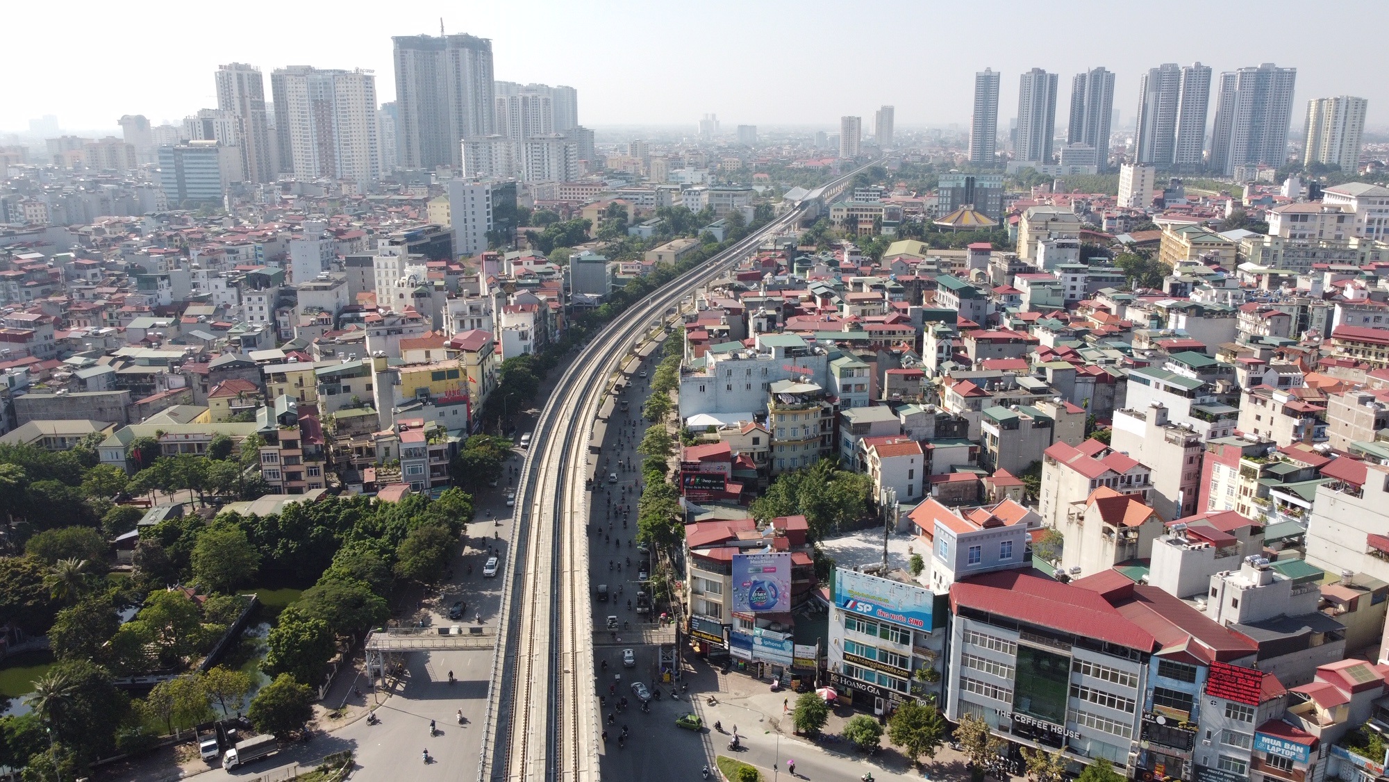 GS. Đặng Hùng Võ: Bất động sản tăng giá, nhiều chủ đầu tư om hàng - 7 GS. Đặng Hùng Võ: Bất động sản tăng giá, nhiều chủ đầu tư om hàng - 7