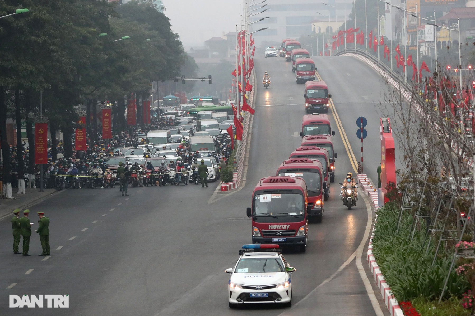 Các lực lượng đảm bảo an toàn tuyệt đối Đoàn đại biểu dự Đại hội Đảng XIII - 15 Các lực lượng đảm bảo an toàn tuyệt đối Đoàn đại biểu dự Đại hội Đảng XIII - 15