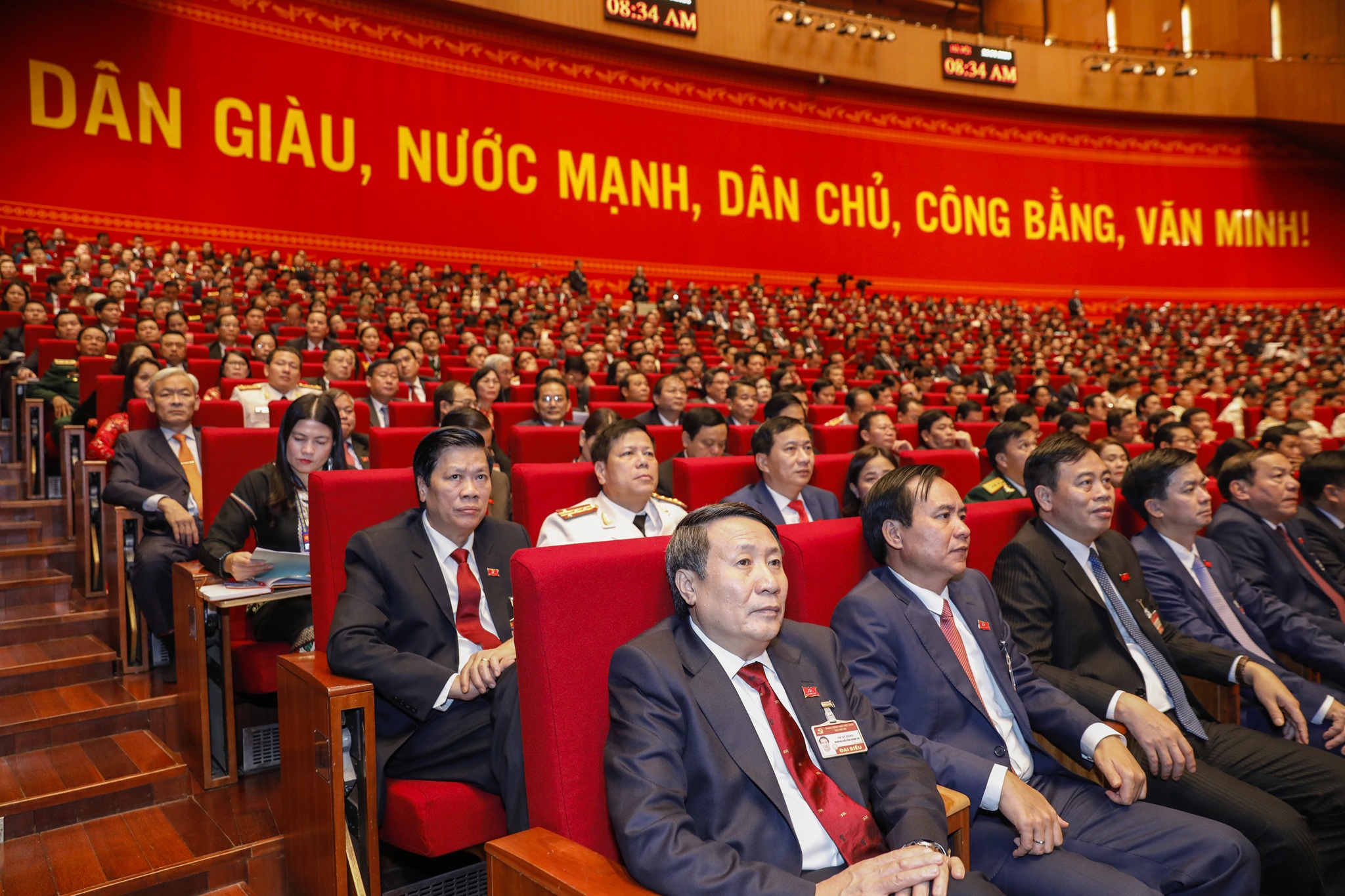Toàn cảnh phiên khai mạc Đại hội Đại biểu toàn quốc lần thứ XIII của Đảng - 7