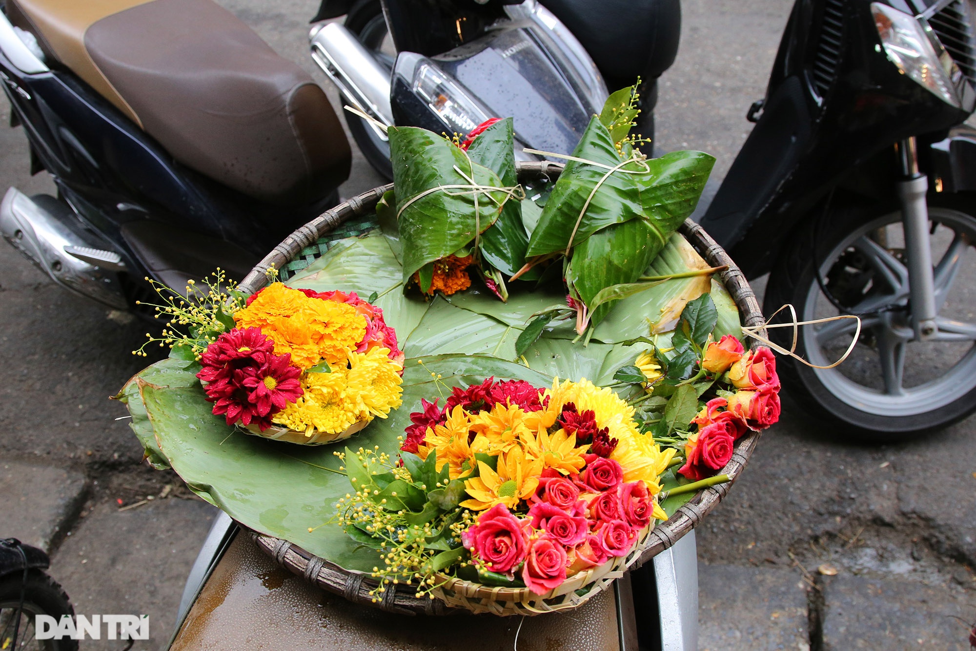 Chợ phố cổ sôi động trong ngày rằm cuối cùng năm Canh Tý - 10