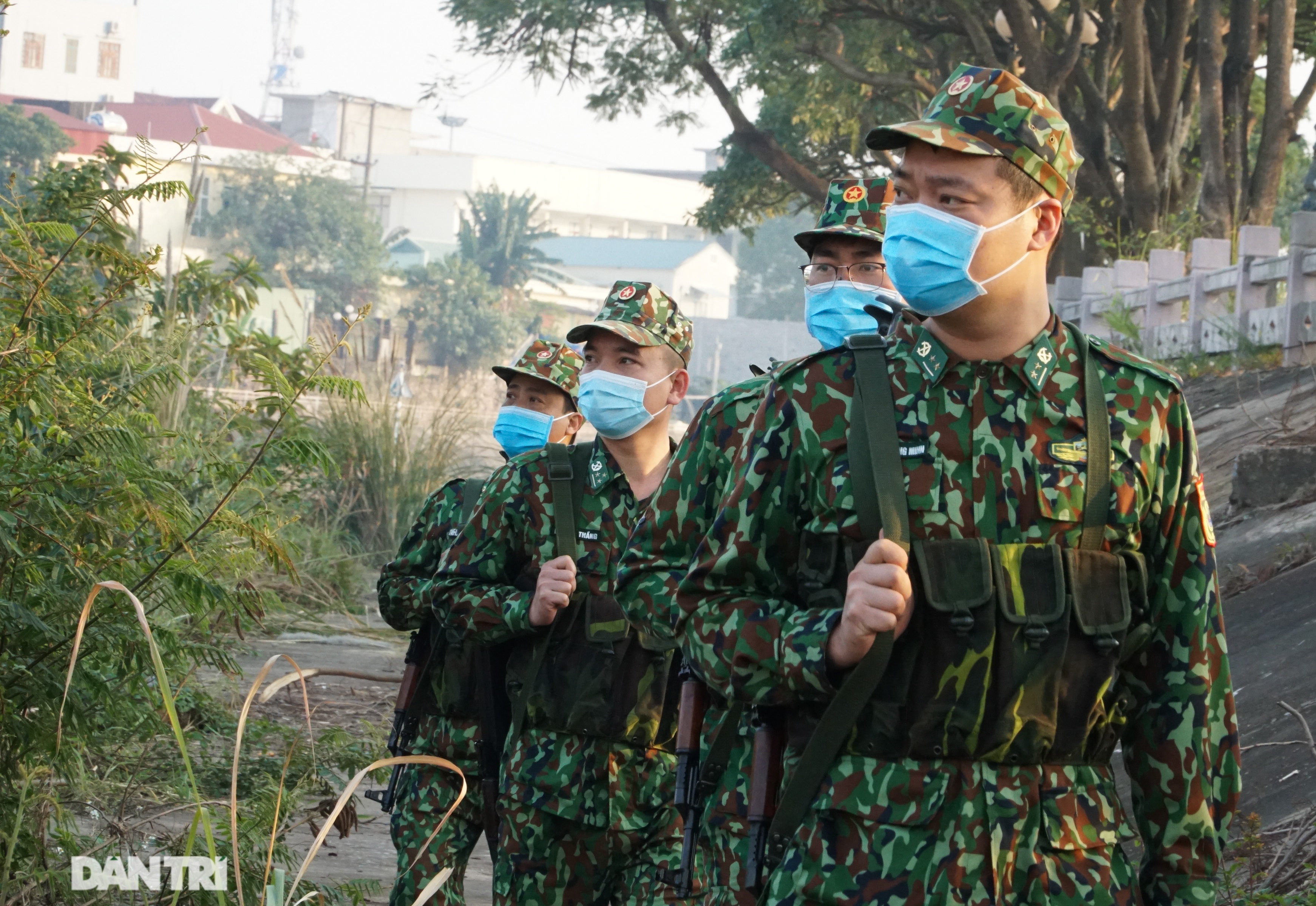 Quảng Ninh: Cuộc chiến chống Covid-19, chưa hết dịch, chưa buông tay súng - 1 Quảng Ninh: Cuộc chiến chống Covid-19, chưa hết dịch, chưa buông tay súng - 1