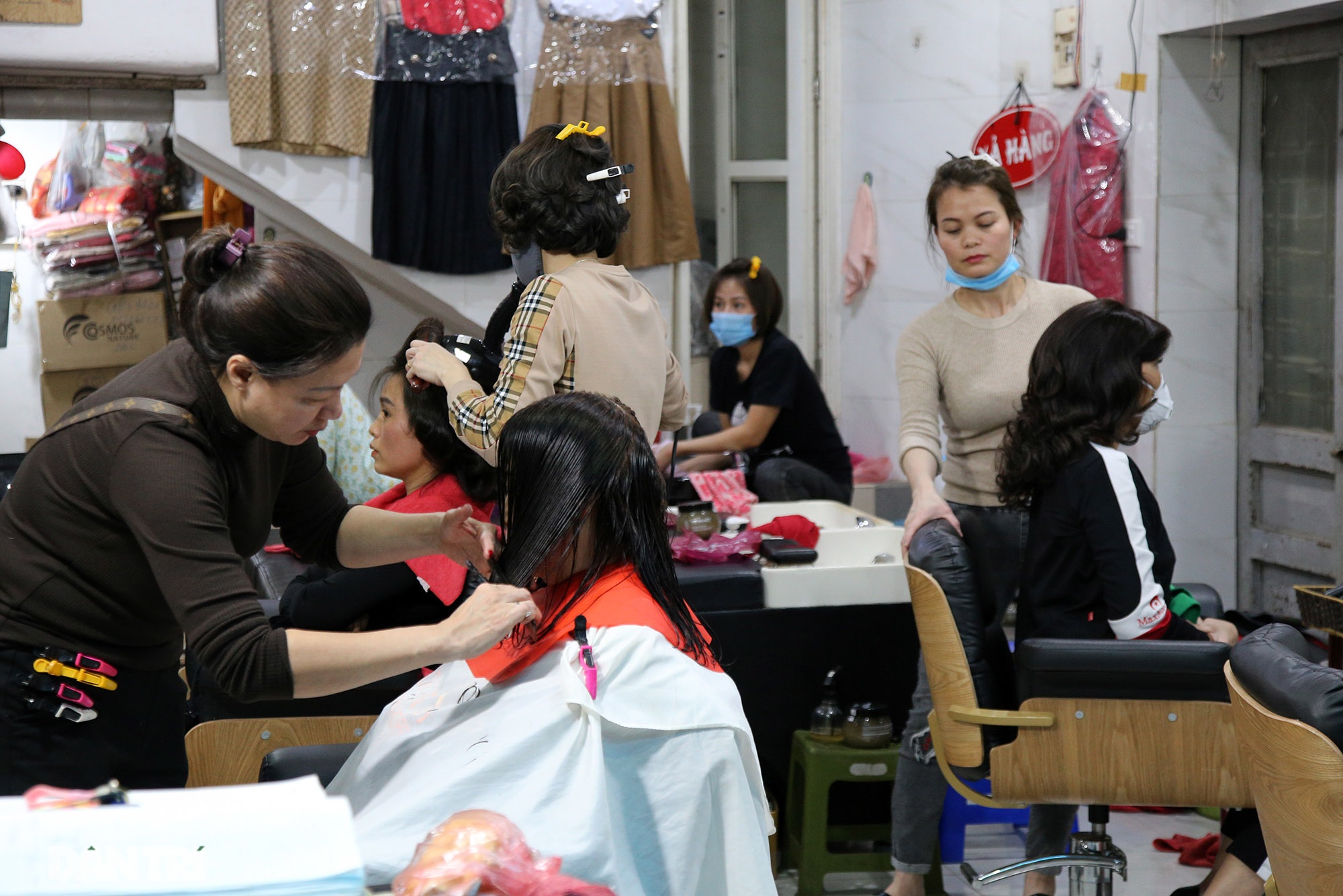 Không khí Hà Nội chiều 30 Tết - 14 Không khí Hà Nội chiều 30 Tết - 14