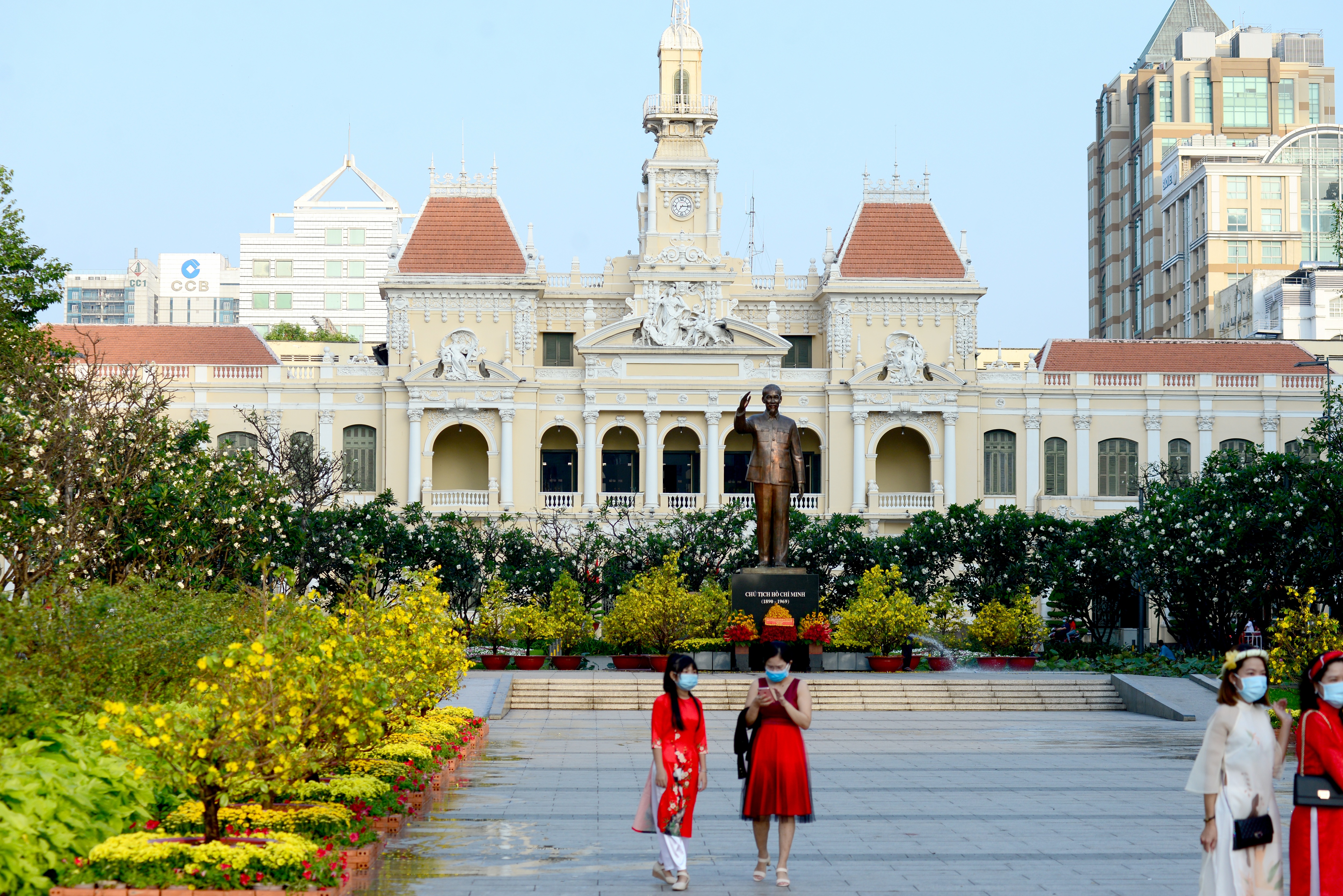Thênh thang phố xá, Sài Gòn ngủ nướng sáng đầu năm - 18 Thênh thang phố xá, Sài Gòn ngủ nướng sáng đầu năm - 18