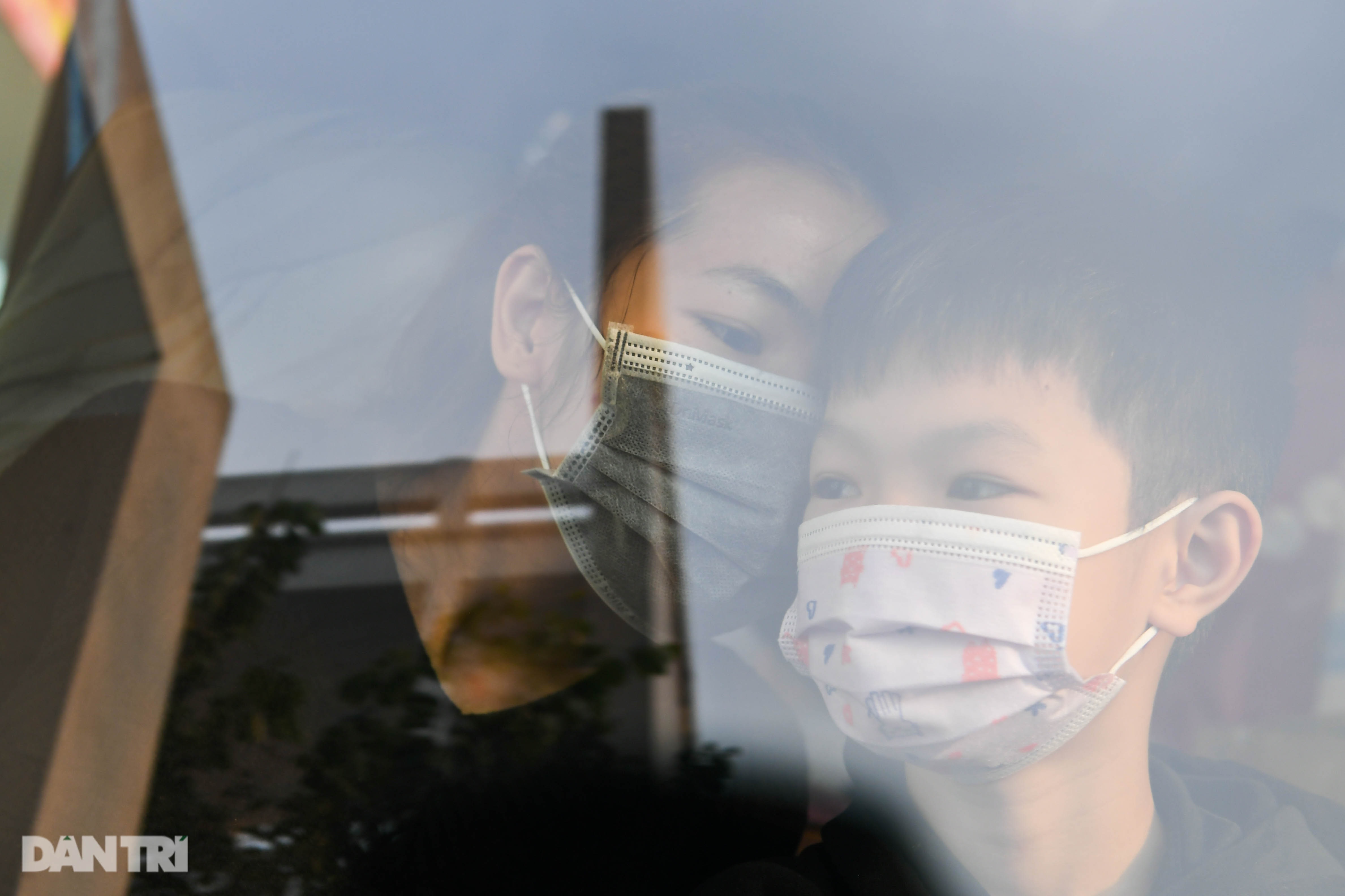Toàn bộ người cách ly tại Tiểu học Xuân Phương được trở về nhà ăn Tết - 15 Toàn bộ người cách ly tại Tiểu học Xuân Phương được trở về nhà ăn Tết - 15