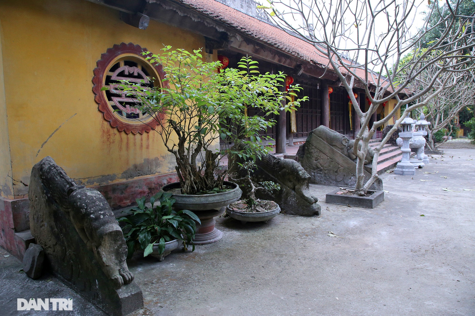 Heritage of massive stone sculpture at Huong Lang Pagoda - 10