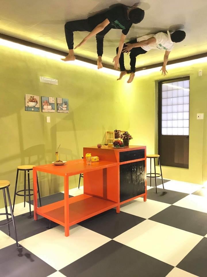 Lạ lùng những căn nhà lộn ngược ở Việt Nam, độc nhất là nội thất bên trong - 9