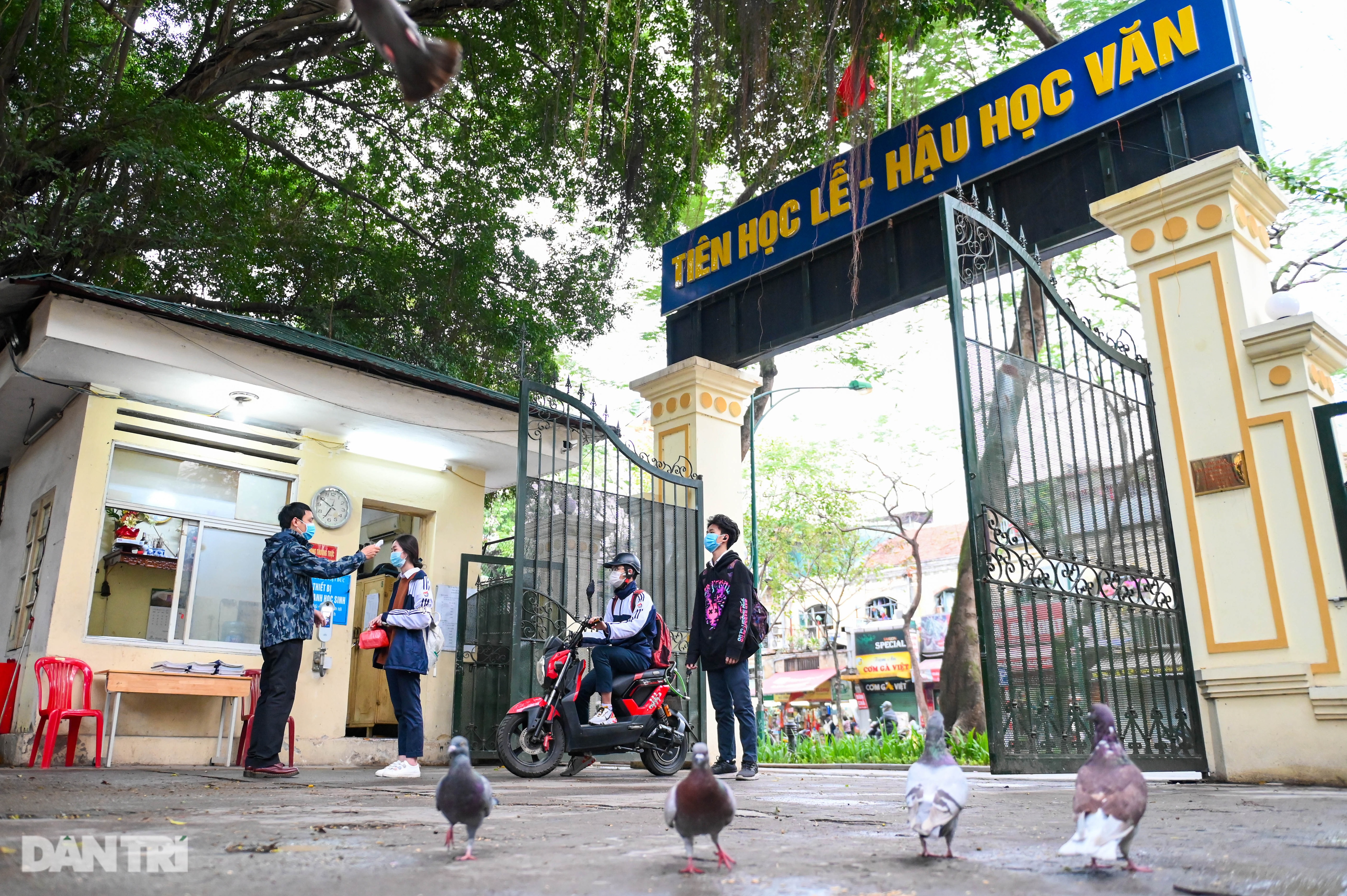 Các trường ở Hà Nội đảm bảo an toàn phòng dịch đón học sinh trở lại học tập - 8