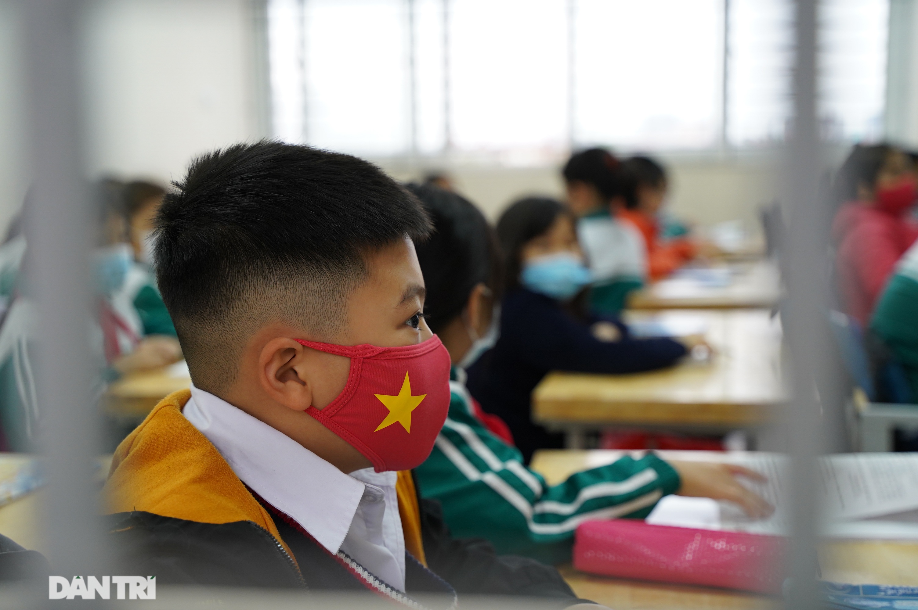 Các trường ở Hà Nội đảm bảo an toàn phòng dịch đón học sinh trở lại học tập - 4