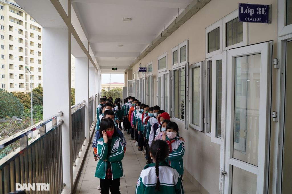 Các trường ở Hà Nội đảm bảo an toàn phòng dịch đón học sinh trở lại học tập - 5