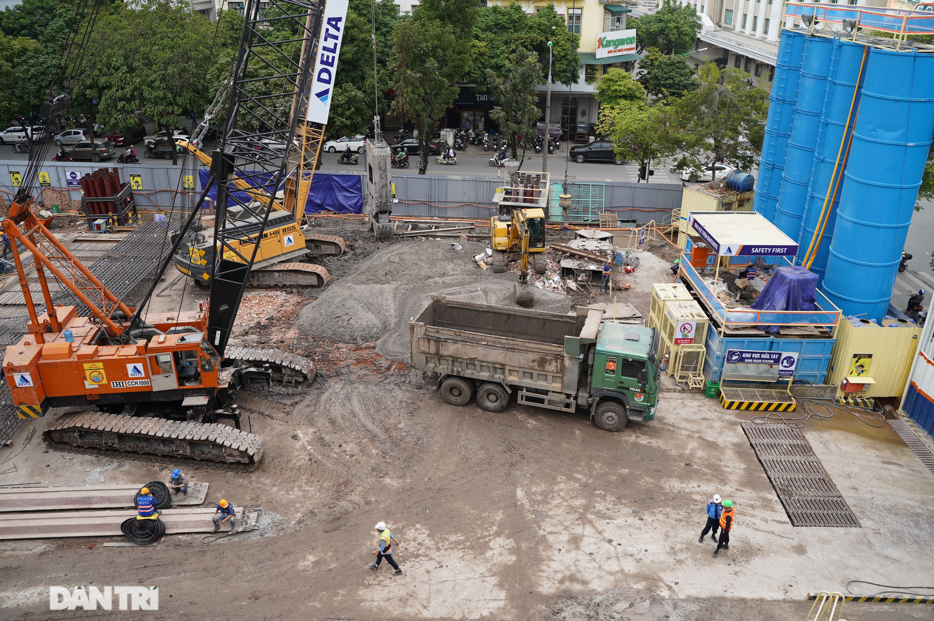 Khu đất siêu vàng rộng 4.000m2 cách hồ Gươm 1 phút đi bộ hiện giờ ra sao? - 8 Khu đất siêu vàng rộng 4.000m2 cách hồ Gươm 1 phút đi bộ hiện giờ ra sao? - 8