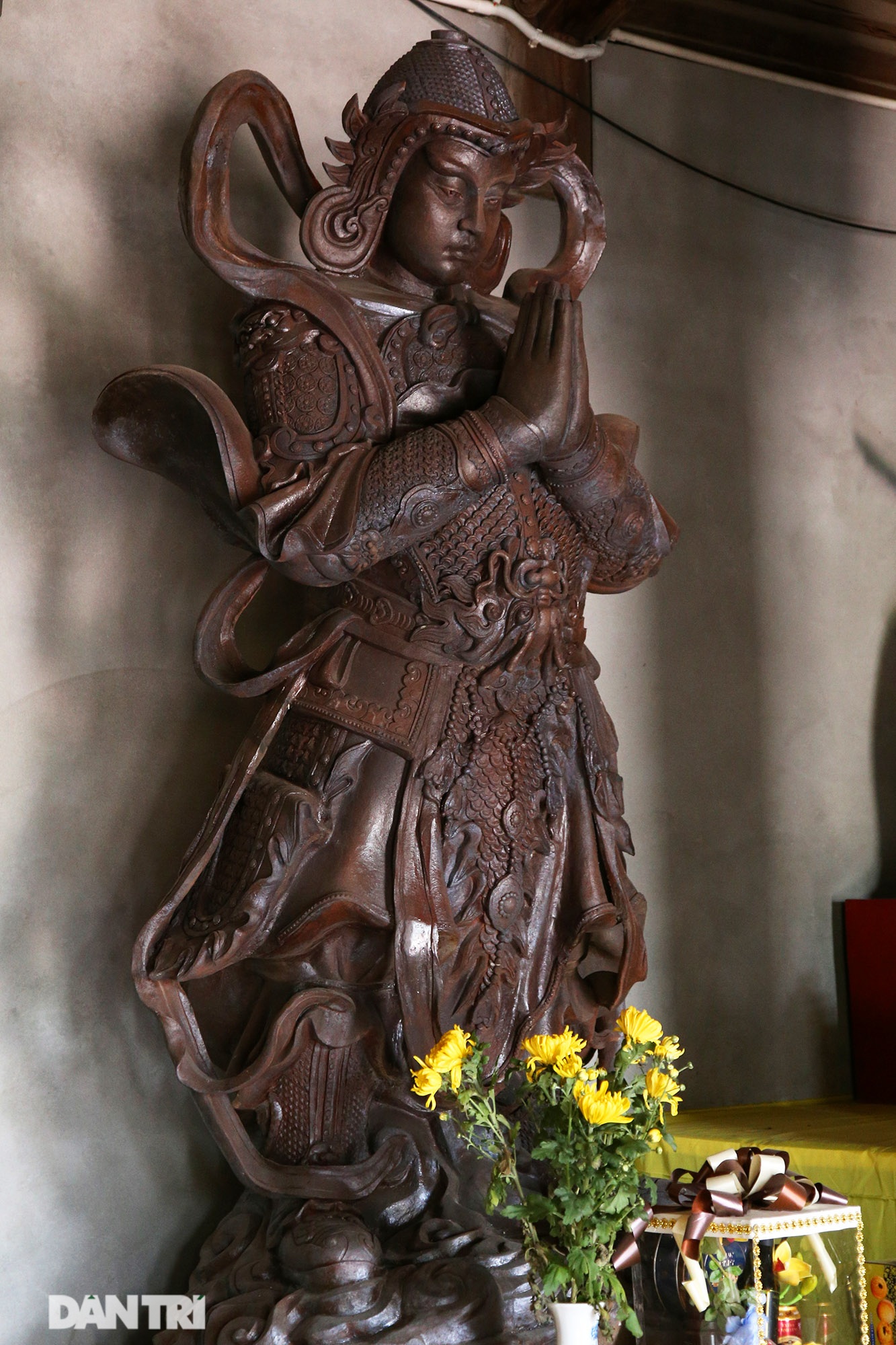 Ceramic pagoda built from tens of thousands of traditional handicrafts in Bat Trang - 12