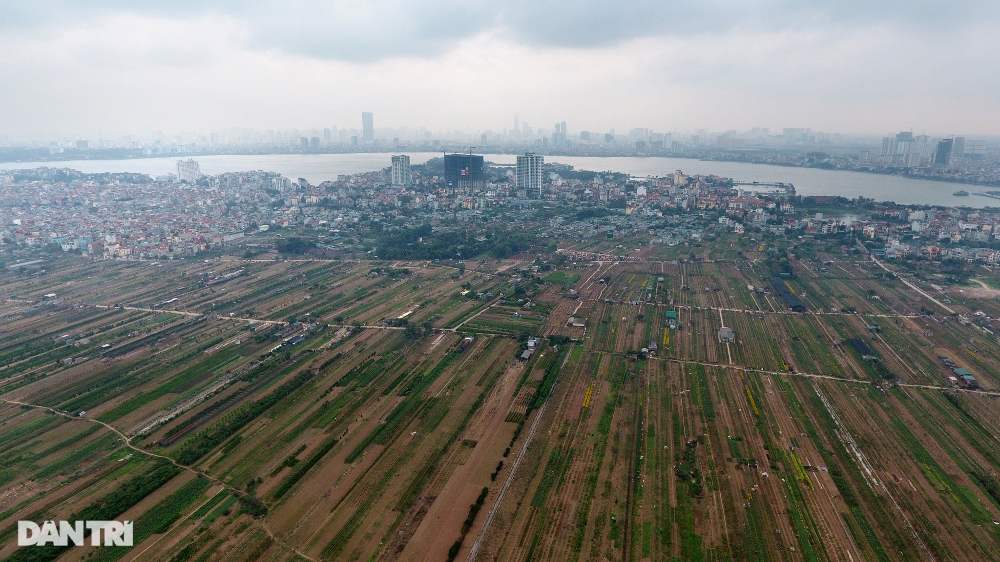 Quy hoạch đô thị sông Hồng: Điều cần quan tâm nhất là gì?