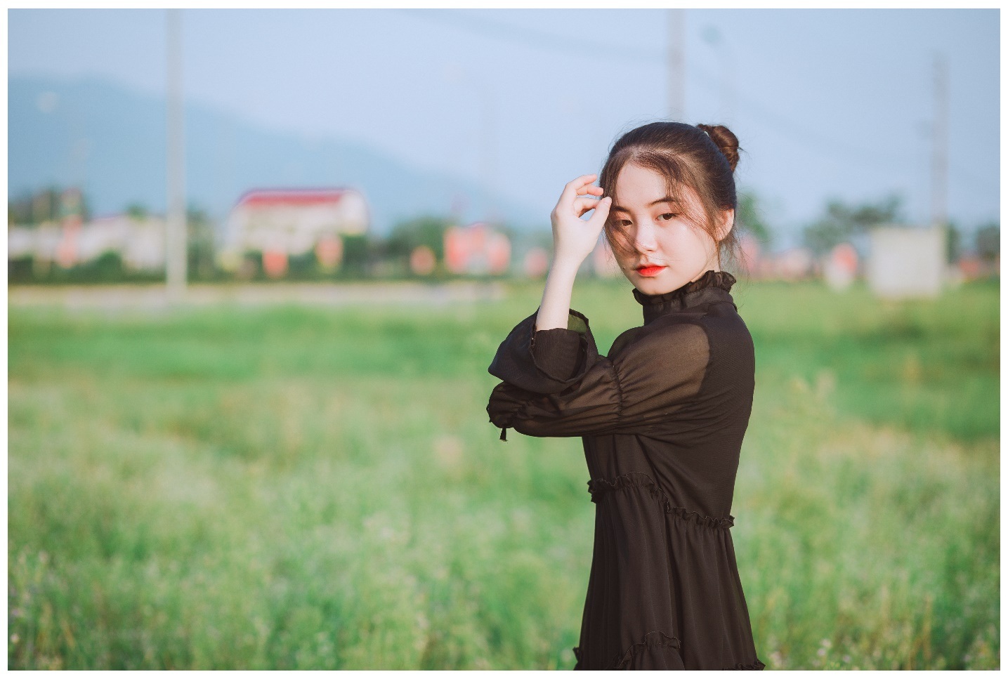 Em buông tay không phải vì yếu đuối mà để bình yên hơn