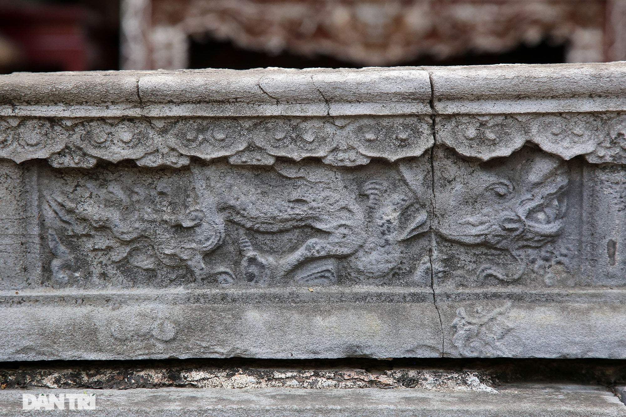 The only stone sieve in Vietnam carved with the image of a buffalo, a mouse compared with a dragon - 13