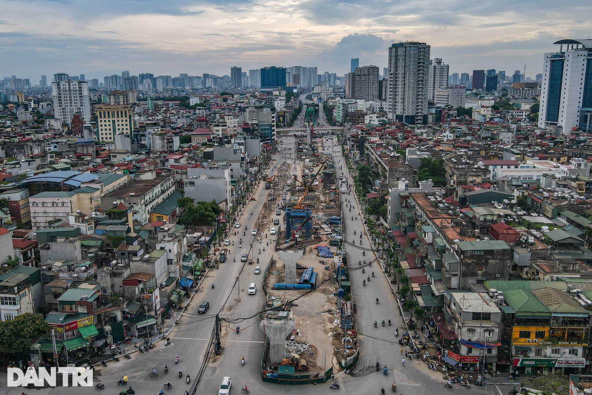 Dự án vành đai 2 gần 10.000 tỷ đồng gấp rút hoàn thiện trước ngày bàn giao - 2 Dự án vành đai 2 gần 10.000 tỷ đồng gấp rút hoàn thiện trước ngày bàn giao - 2