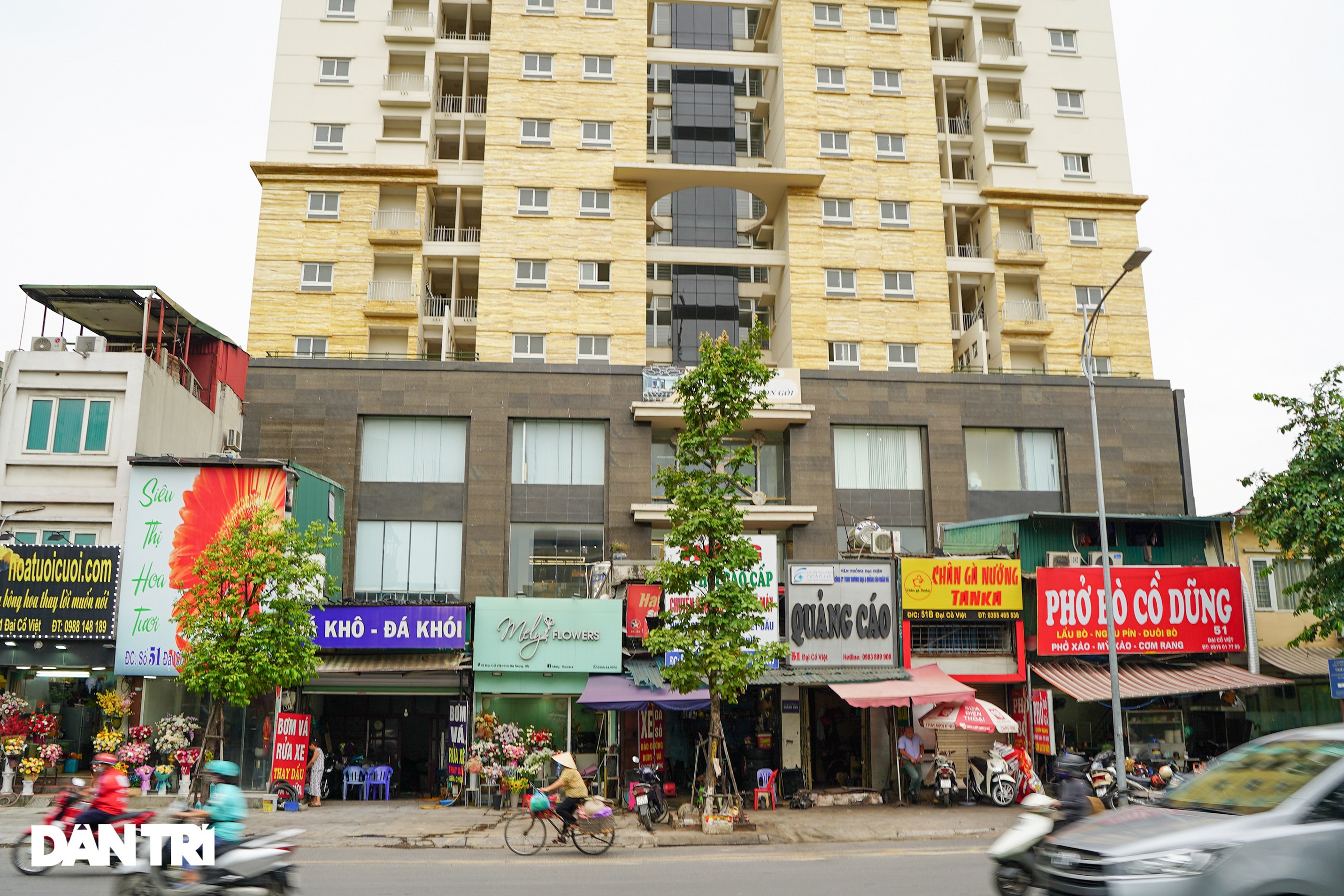 Những tòa chung cư xây xong rồi bị bỏ hoang ngay trên đất vàng thủ đô - 4 Những tòa chung cư xây xong rồi bị bỏ hoang ngay trên đất vàng thủ đô - 4