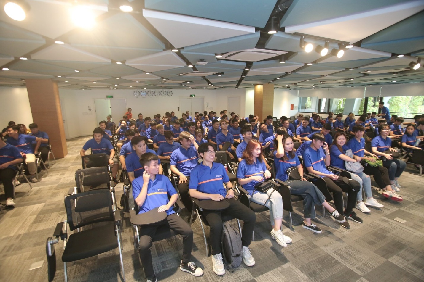 Du học tại chỗ nên chọn trường nào? - 4