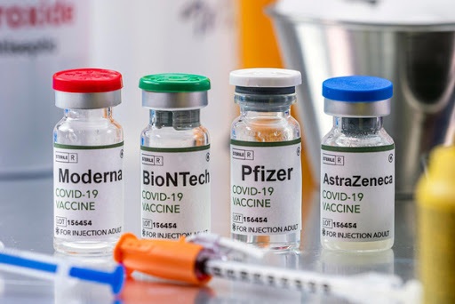 Hướng dẫn mới về tiêm mũi 3 cho người đã tiêm vaccine Pfizer, Moderna - 1