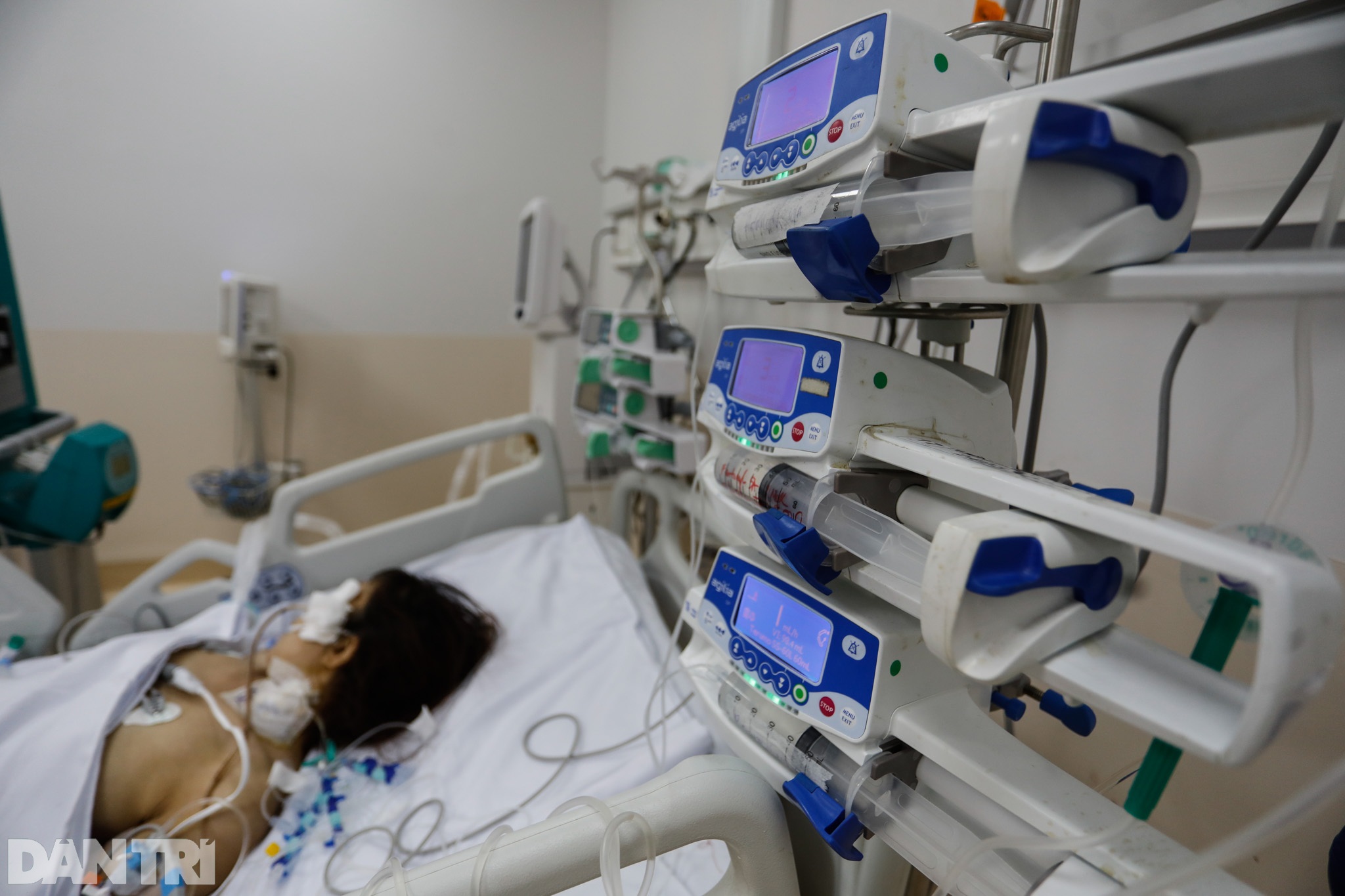 Bên trong Bệnh viện Hồi sức Covid-19 quy mô 1.000 giường ở TPHCM - 11