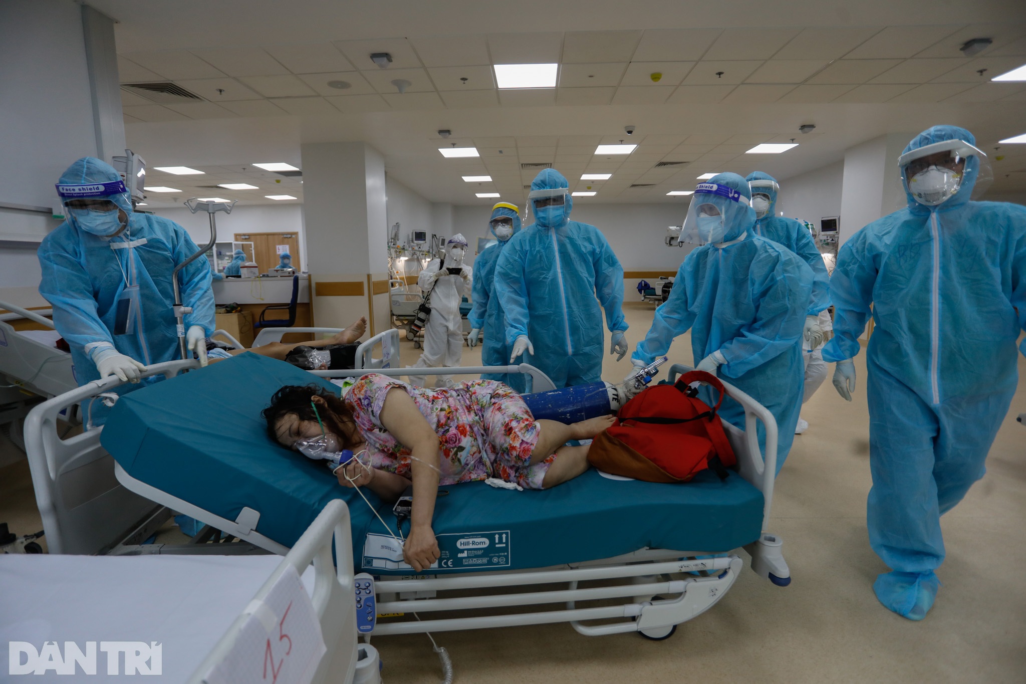 Bên trong Bệnh viện Hồi sức Covid-19 quy mô 1.000 giường ở TPHCM - 8 Bên trong Bệnh viện Hồi sức Covid-19 quy mô 1.000 giường ở TPHCM - 8