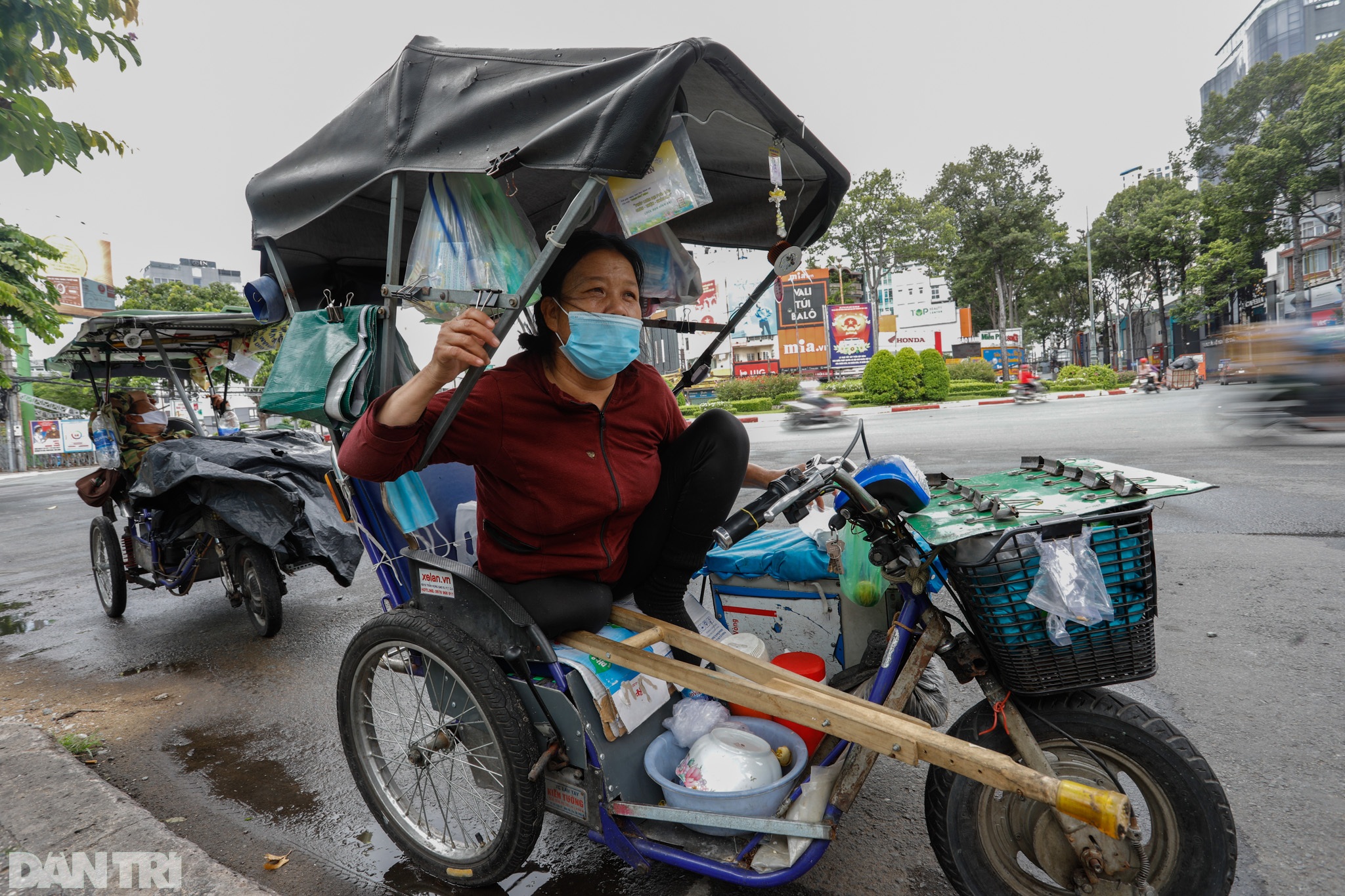 Những mảnh đời lang thang giữa tâm dịch Sài Gòn - 10