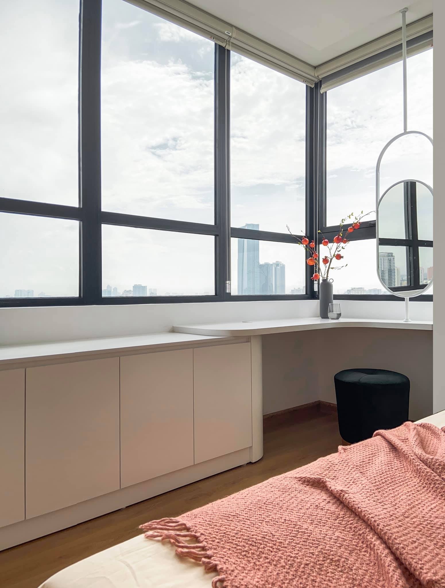 Ngắm căn hộ của gia chủ khó tính: Nội thất đẹp, lạ với tông màu xanh đậm - 15 Ngắm căn hộ của gia chủ khó tính: Nội thất đẹp, lạ với tông màu xanh đậm - 15