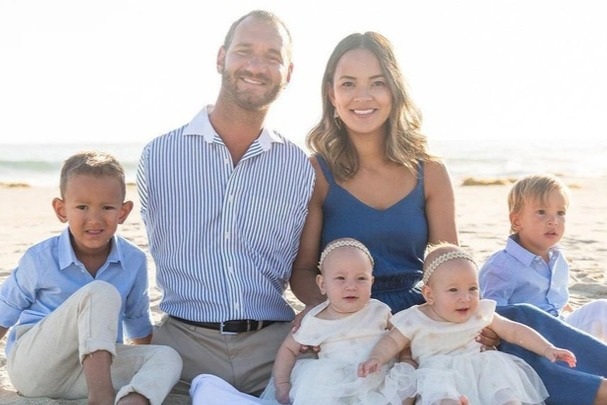 “Người đàn ông không tay chân” Nick Vujicic: “Đừng bao giờ từ bỏ khát vọng”