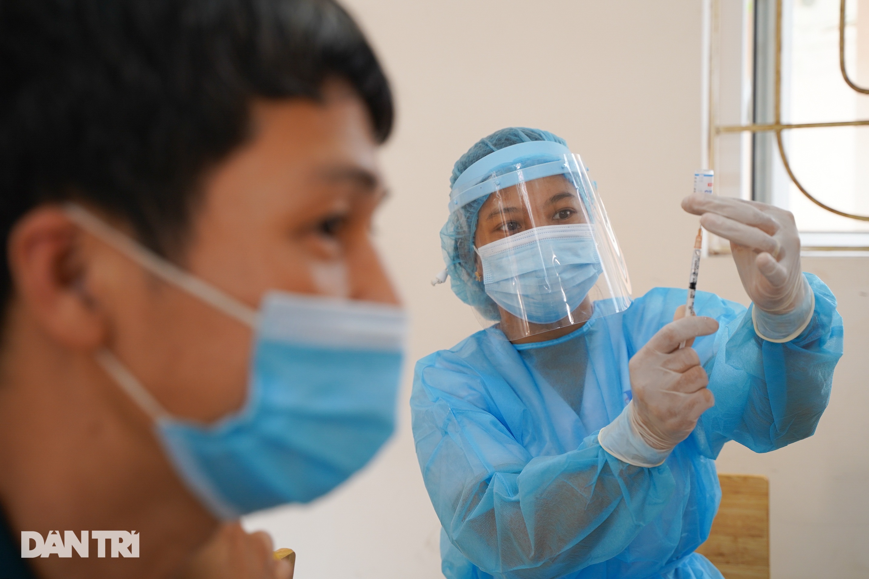 Toàn cảnh chiến dịch thần tốc bao phủ vắc xin Covid-19 tại Hà Nội - 13