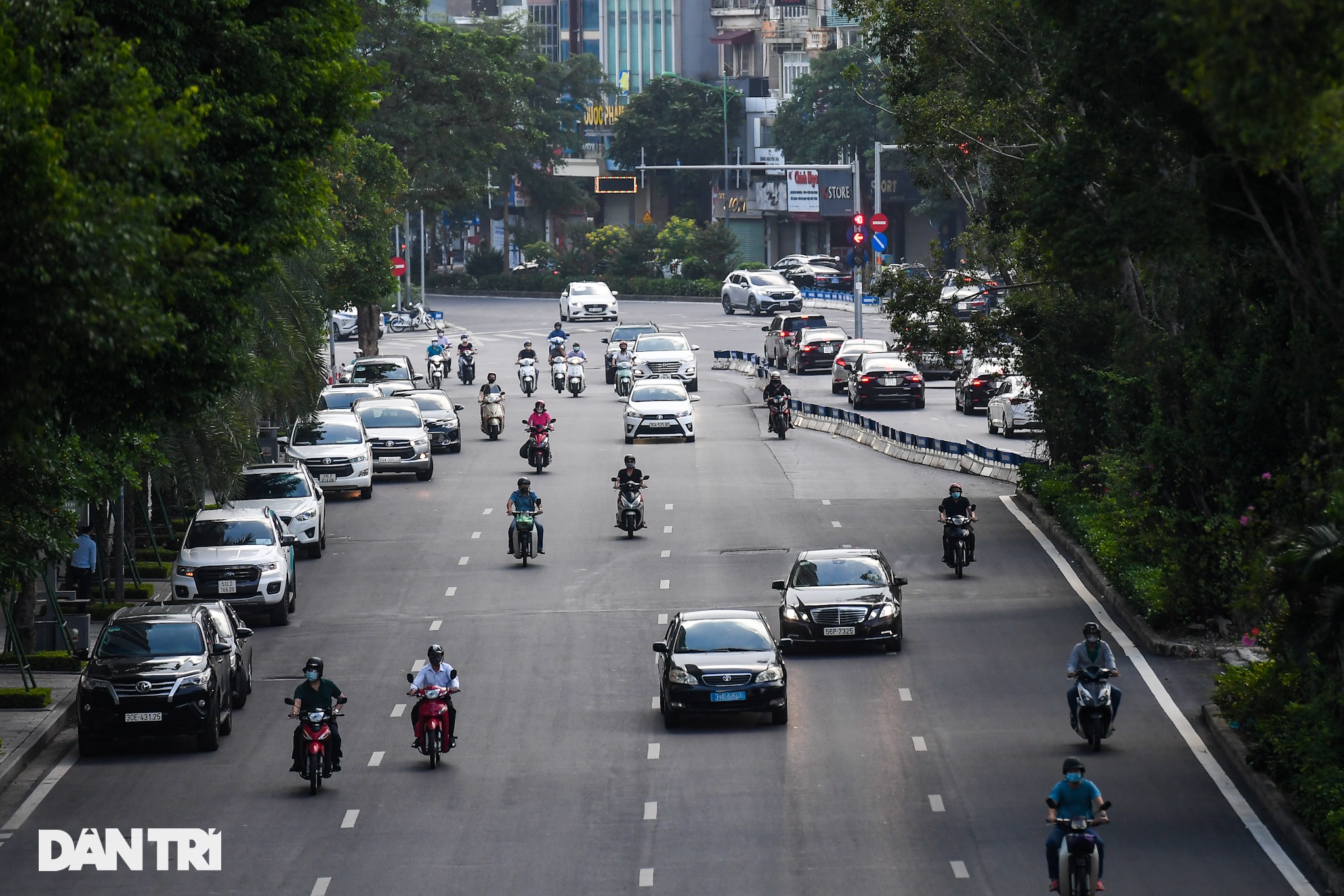 Giao thông vùng xanh ở Hà Nội nhộn nhịp trở lại sau quy định nới lỏng - 6