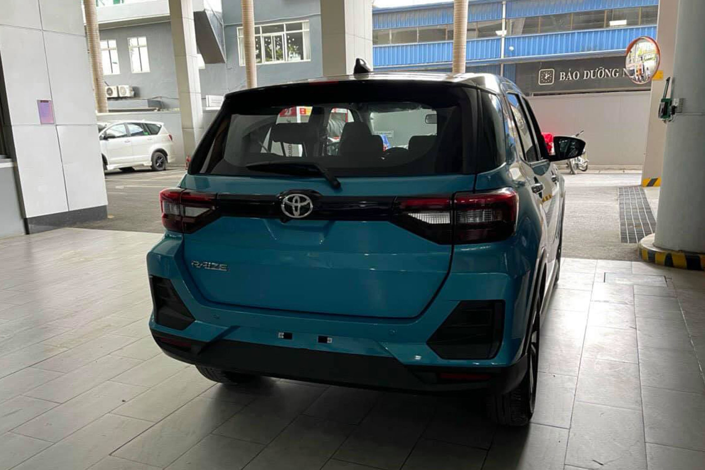 Toyota Raize bất ngờ về Hà Nội, đại lý hé lộ giá dưới 500 triệu đồng - 2