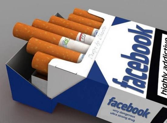 Hút thuốc lá có hại cho sức khỏe, và việc thường xuyên sử dụng Facebook cũng như vậy… Hút thuốc lá có hại cho sức khỏe, và việc thường xuyên sử dụng Facebook cũng như vậy…