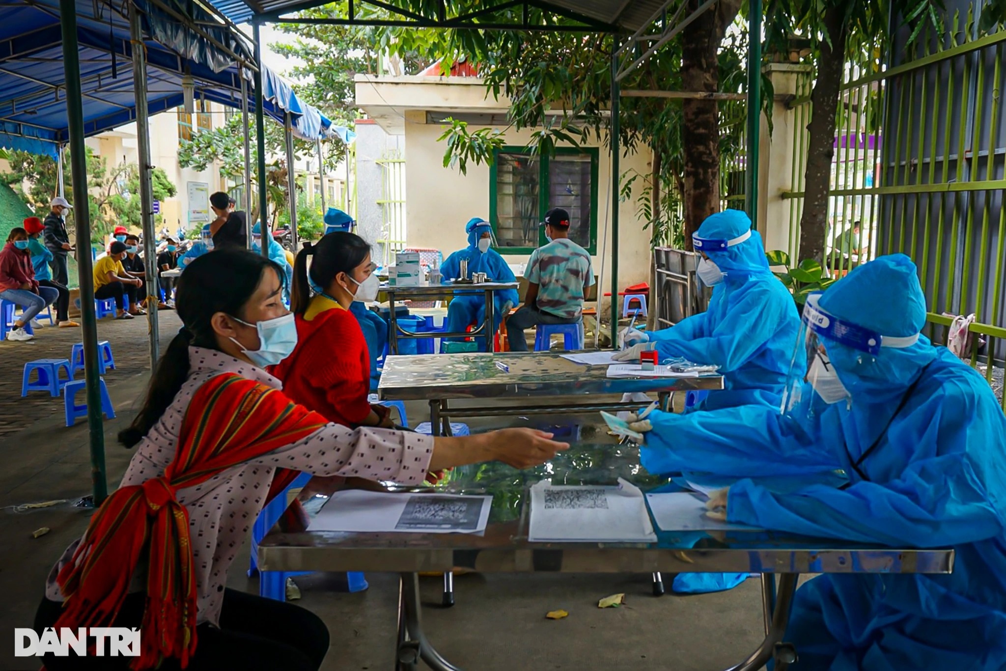 TPHCM hỗ trợ đồng bào thiểu số ở Tây Nguyên về với cái nương, cái rẫy - 14 TPHCM hỗ trợ đồng bào thiểu số ở Tây Nguyên về với cái nương, cái rẫy - 14