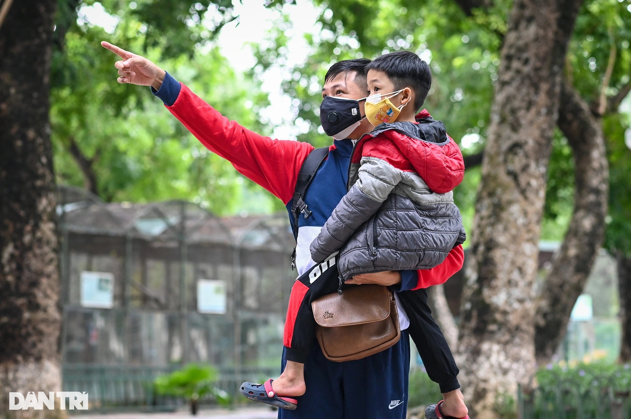 Vườn thú Hà Nội vắng vẻ ngày đón khách trở lại - 12 Vườn thú Hà Nội vắng vẻ ngày đón khách trở lại - 12