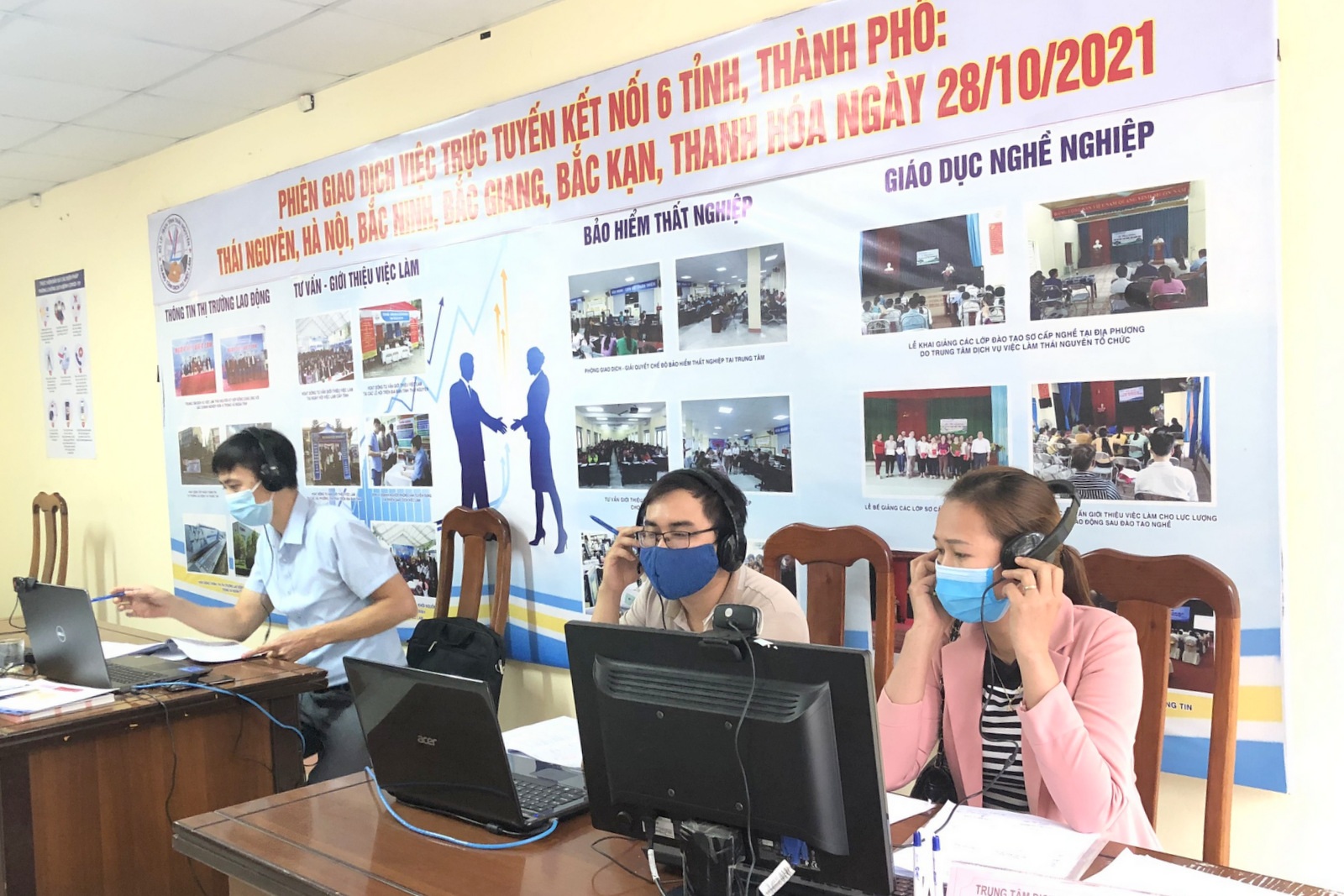 Tuyển trực tuyến 30.000 lao động, lương tháng tới 20 triệu đồng - 12 Tuyển trực tuyến 30.000 lao động, lương tháng tới 20 triệu đồng - 12