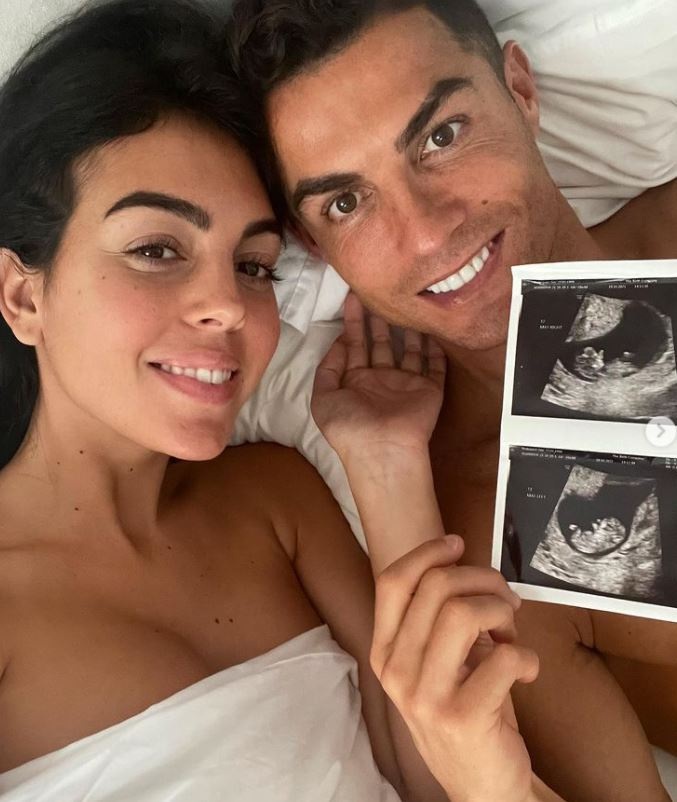 C.Ronaldo đón tin cực vui, lên chức cha lần thứ… 6 - 2