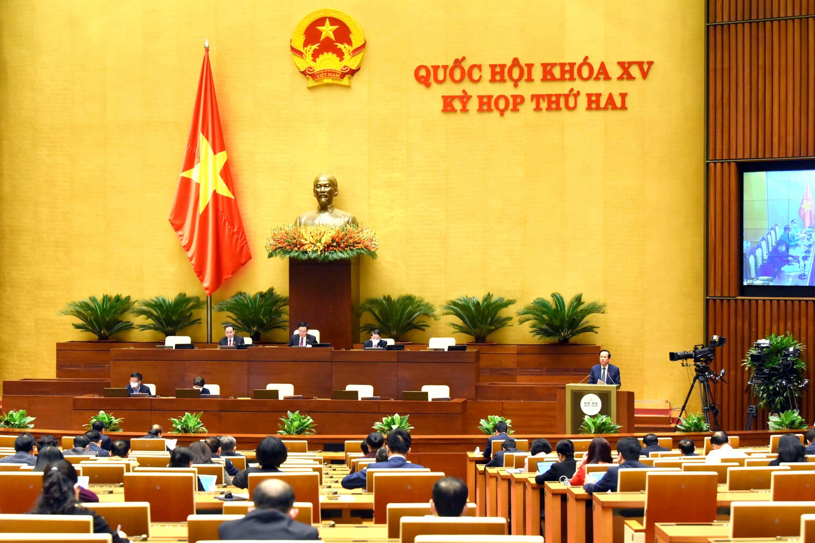 Đề xuất giảm từ 5-10 năm đóng bảo hiểm xã hội hút dư luận trong tuần - 3 Đề xuất giảm từ 5-10 năm đóng bảo hiểm xã hội hút dư luận trong tuần - 3