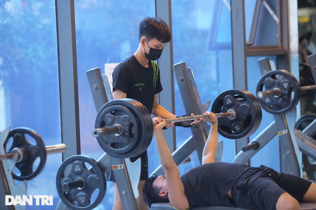 Nhiều phòng gym ở Hà Nội rón rén mở cửa, hạn chế nhận học viên mới - 8