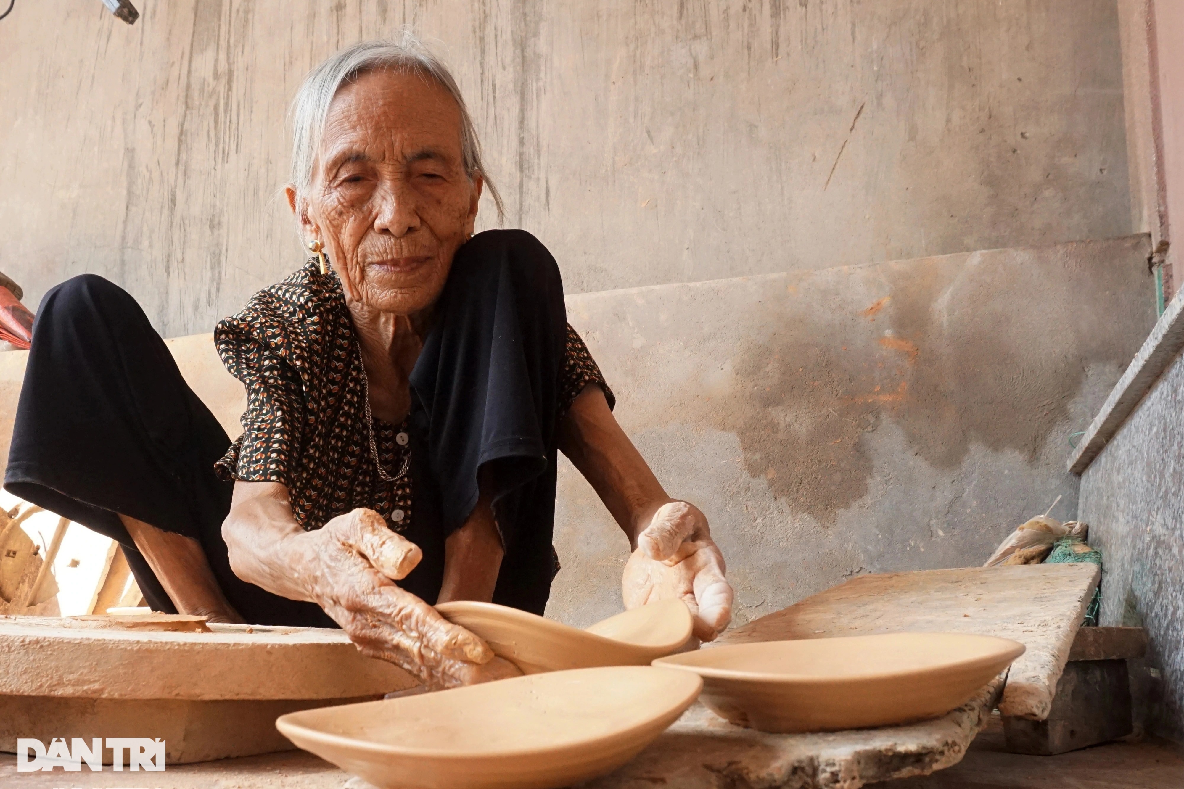 Tăng lương hưu, bán sổ bảo hiểm lấy hưu non tạo sóng tranh luận - 10 Tăng lương hưu, bán sổ bảo hiểm lấy hưu non tạo sóng tranh luận - 10